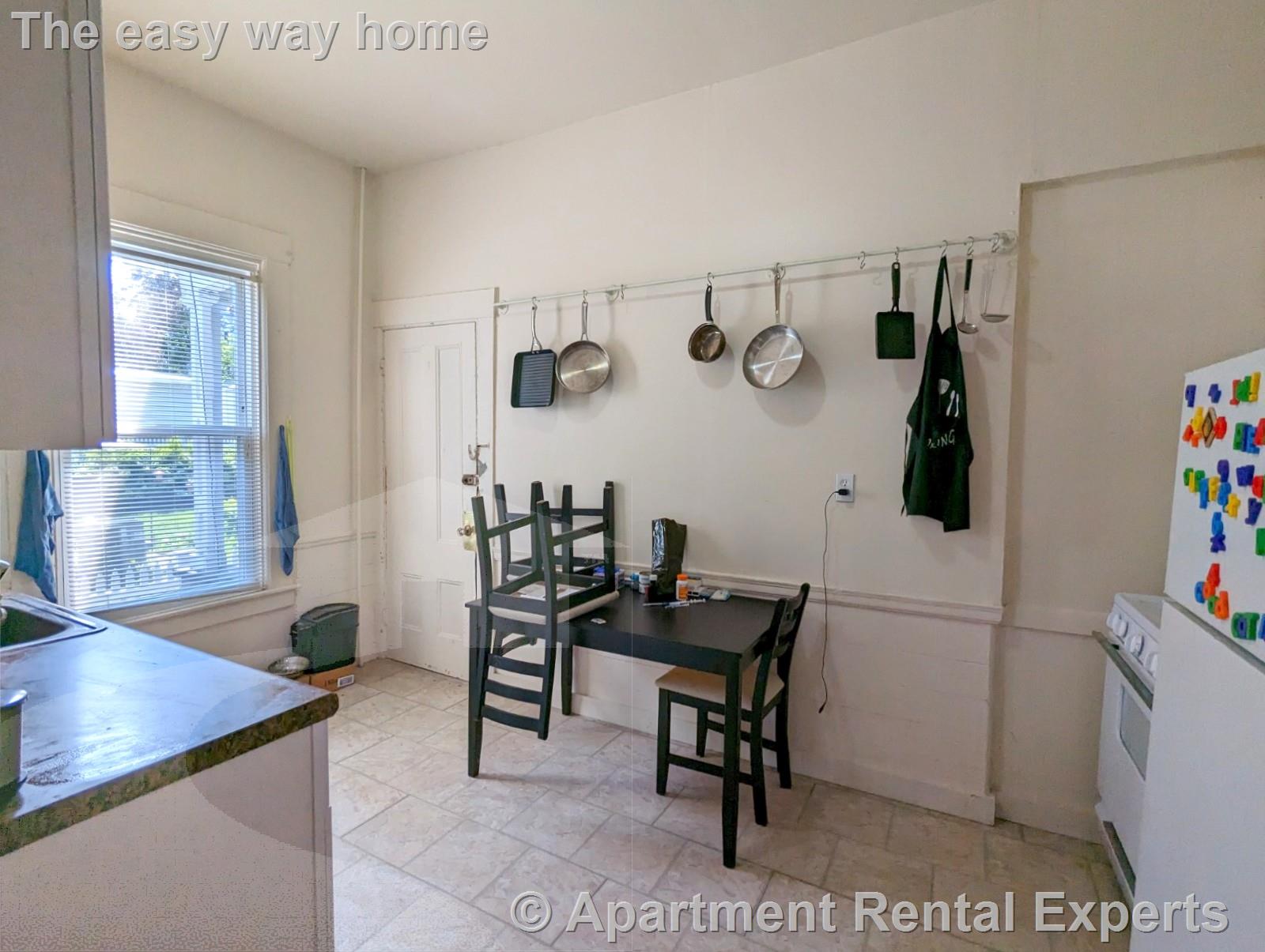 19 Cameron Ave, Davis Square