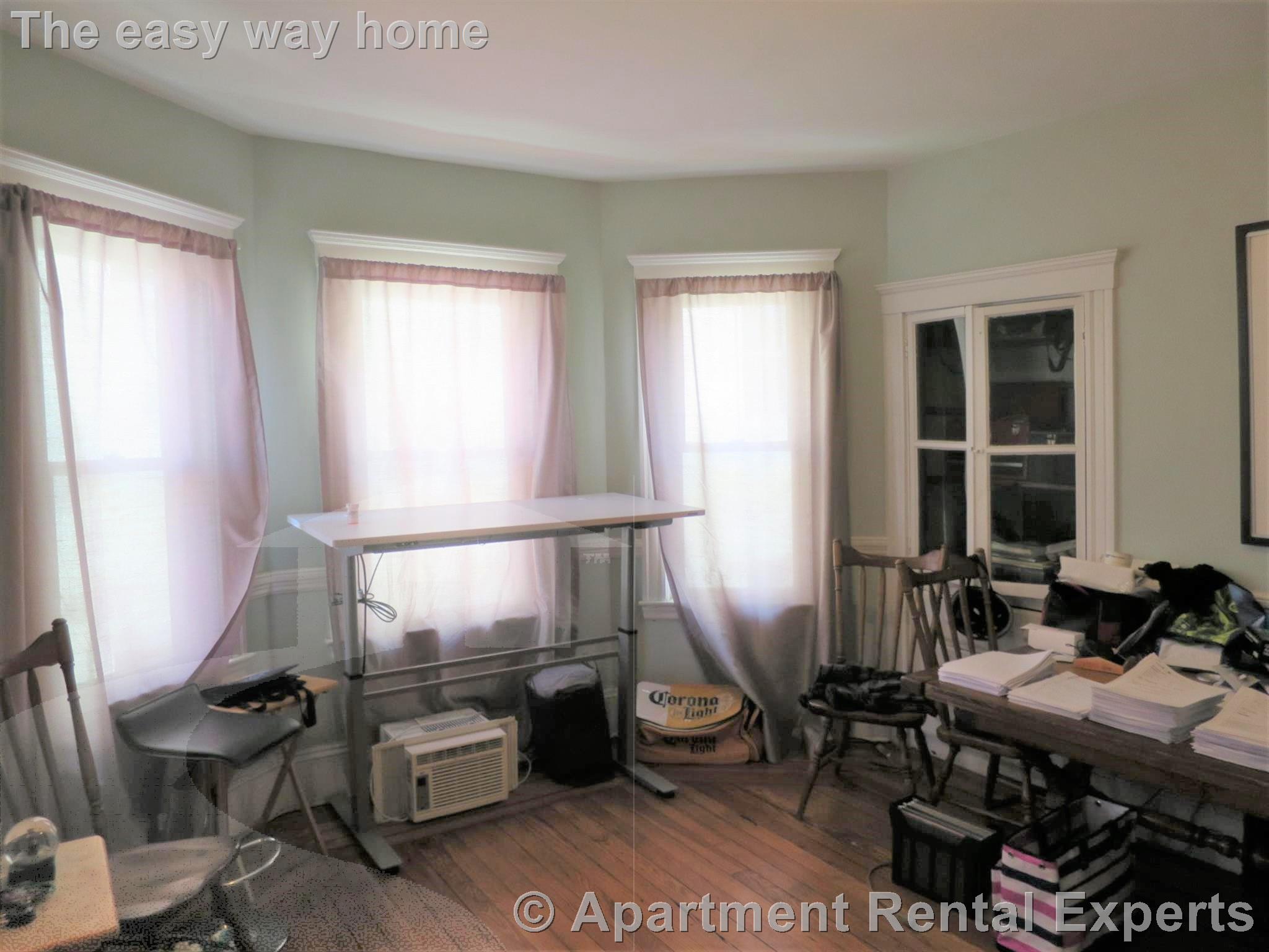 22 Spencer Ave, Davis Square