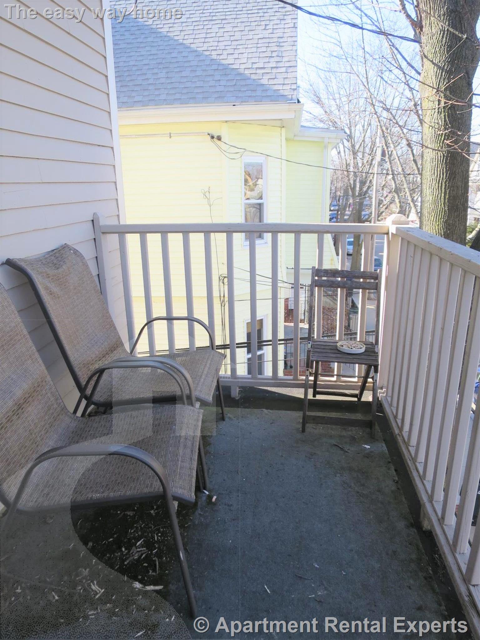 22 Spencer Ave, Davis Square