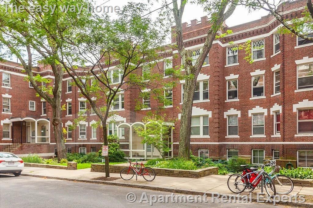 4 Arlington St, Porter Square