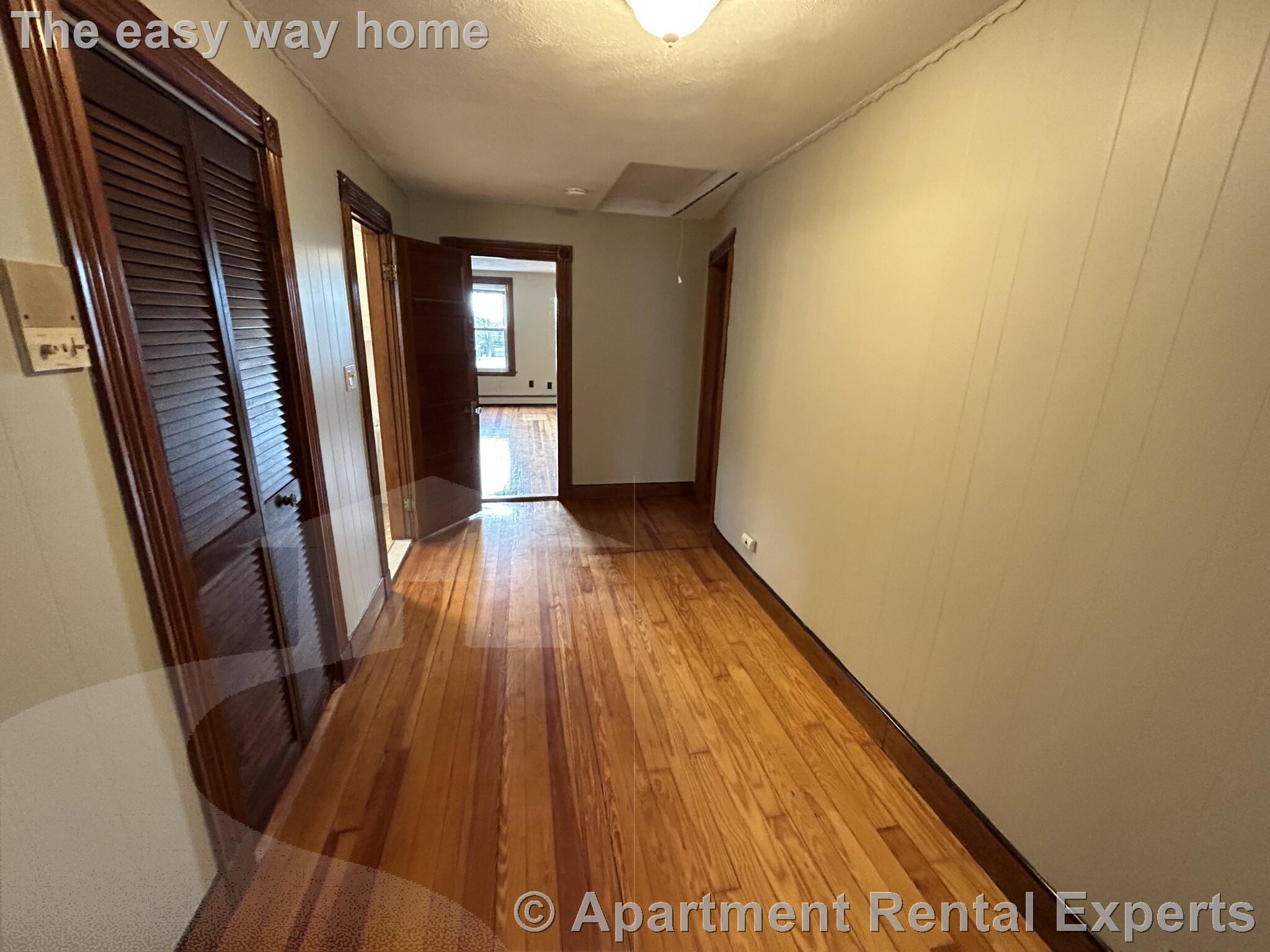 86 Medford St, Magoun Square