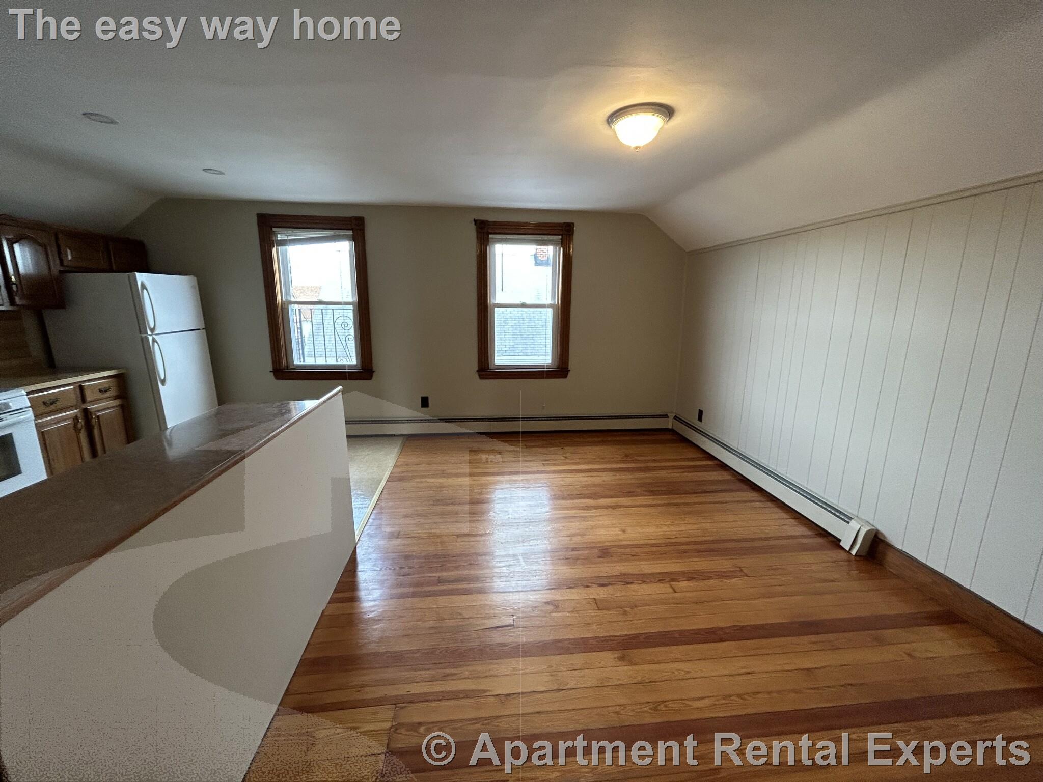 86 Medford St, Magoun Square