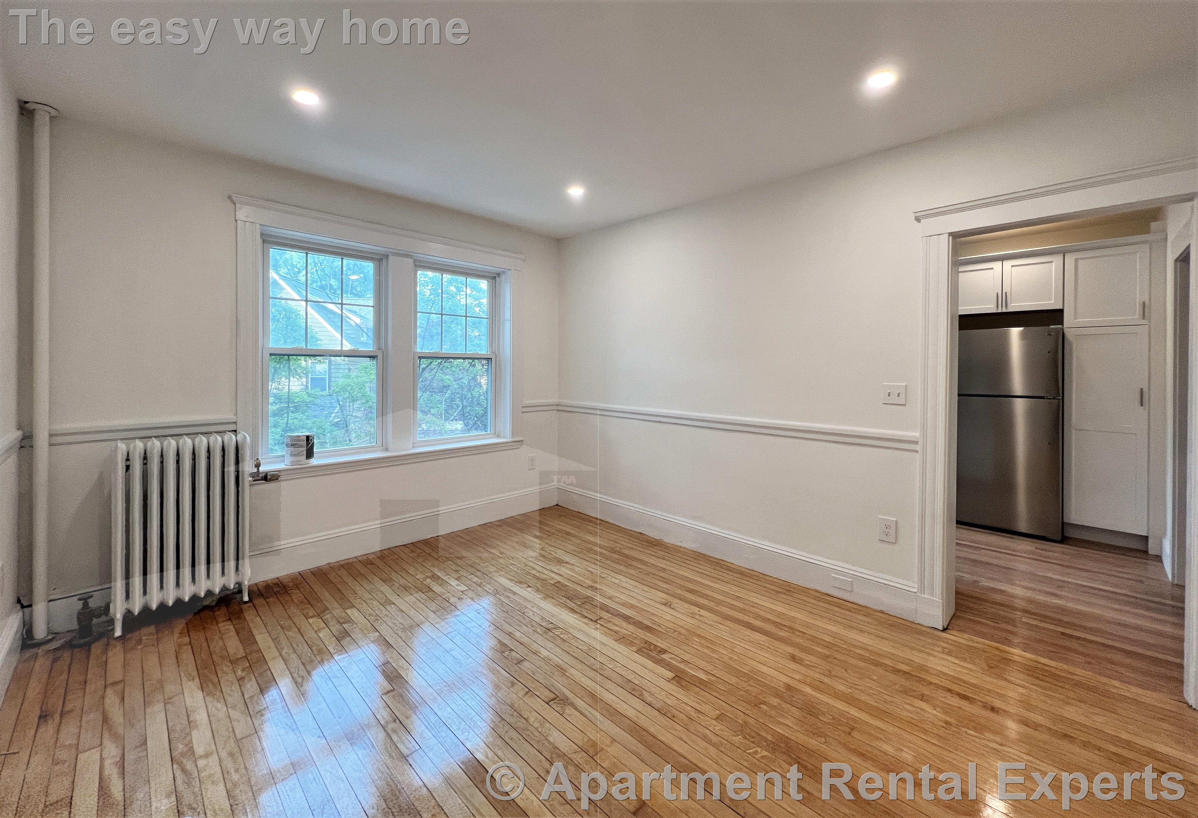 269 Huron Ave, Huron Village