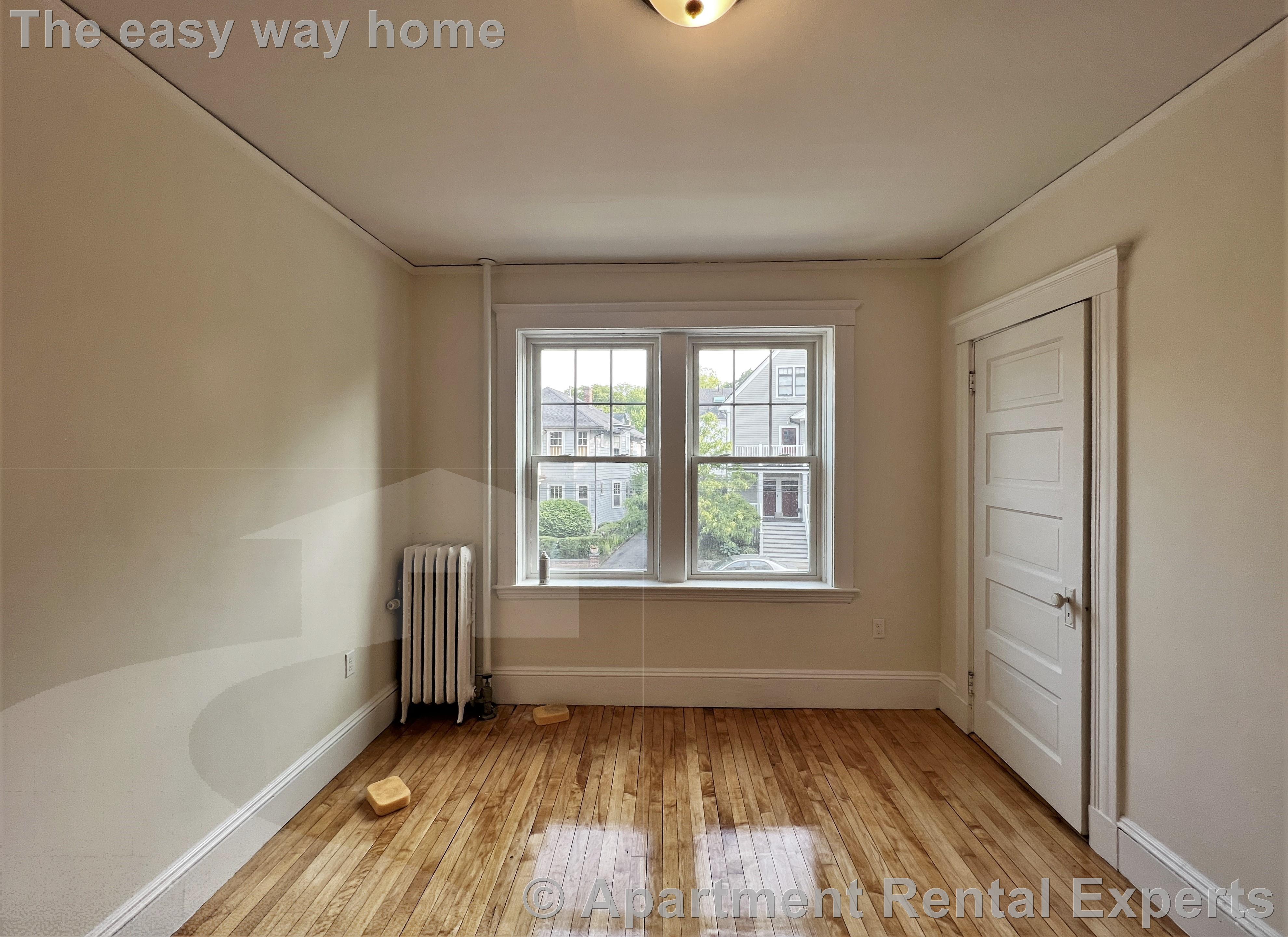 269 Huron Ave, Huron Village