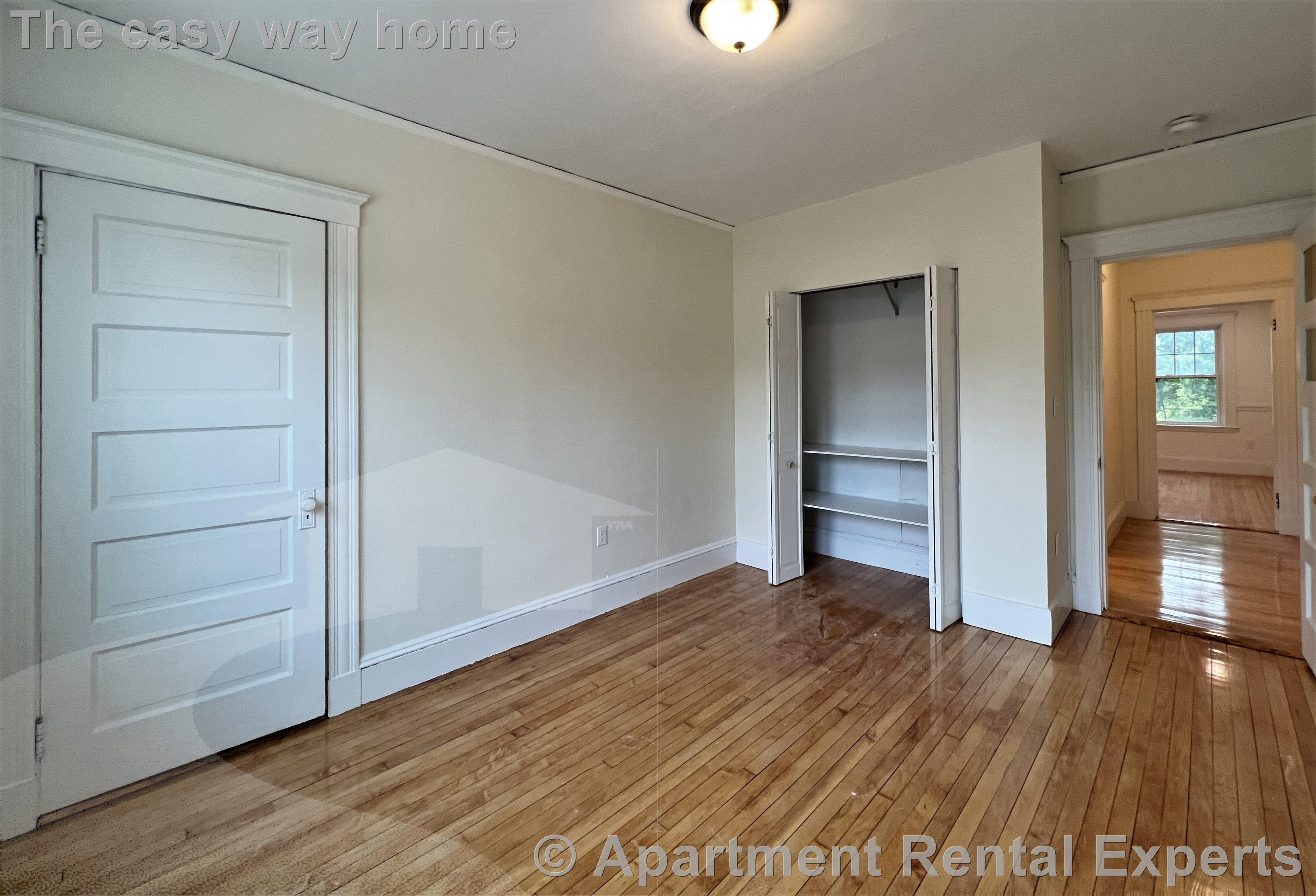 269 Huron Ave, Huron Village