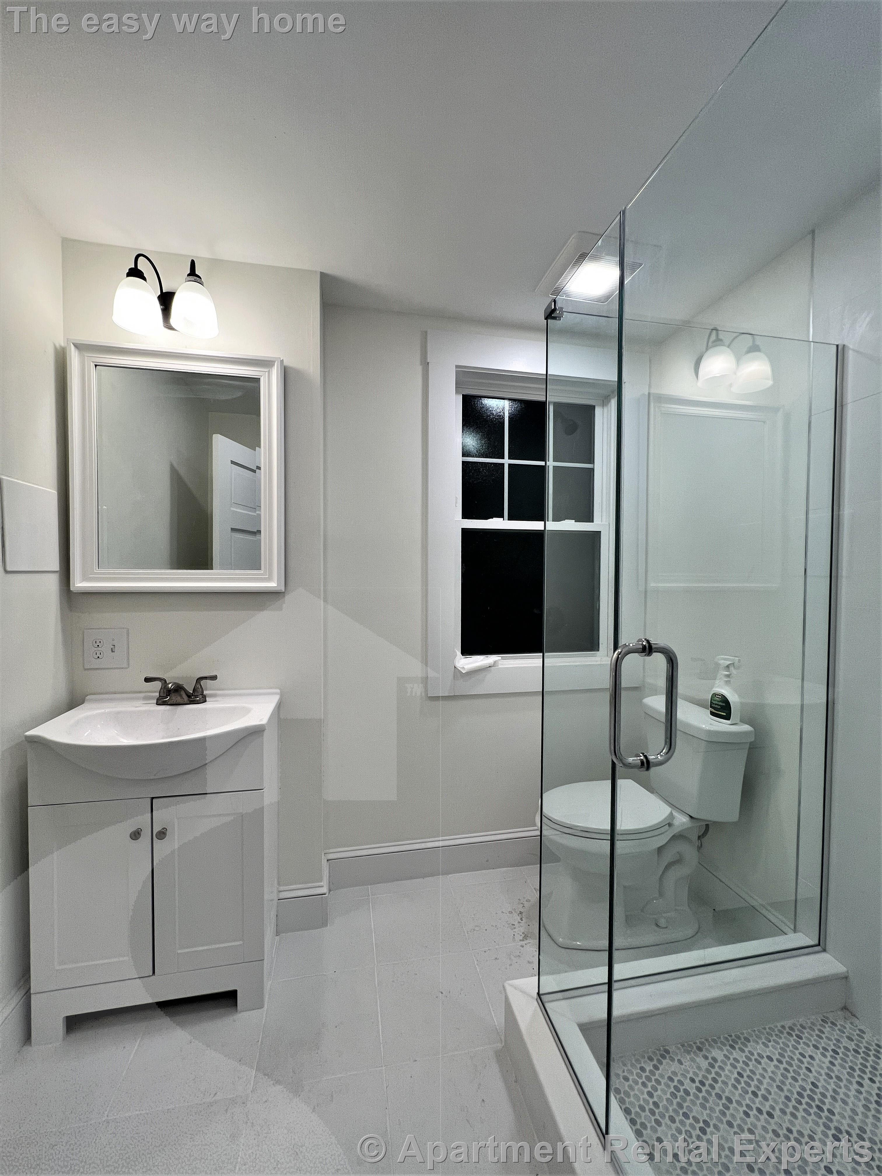 269 Huron Ave, Huron Village