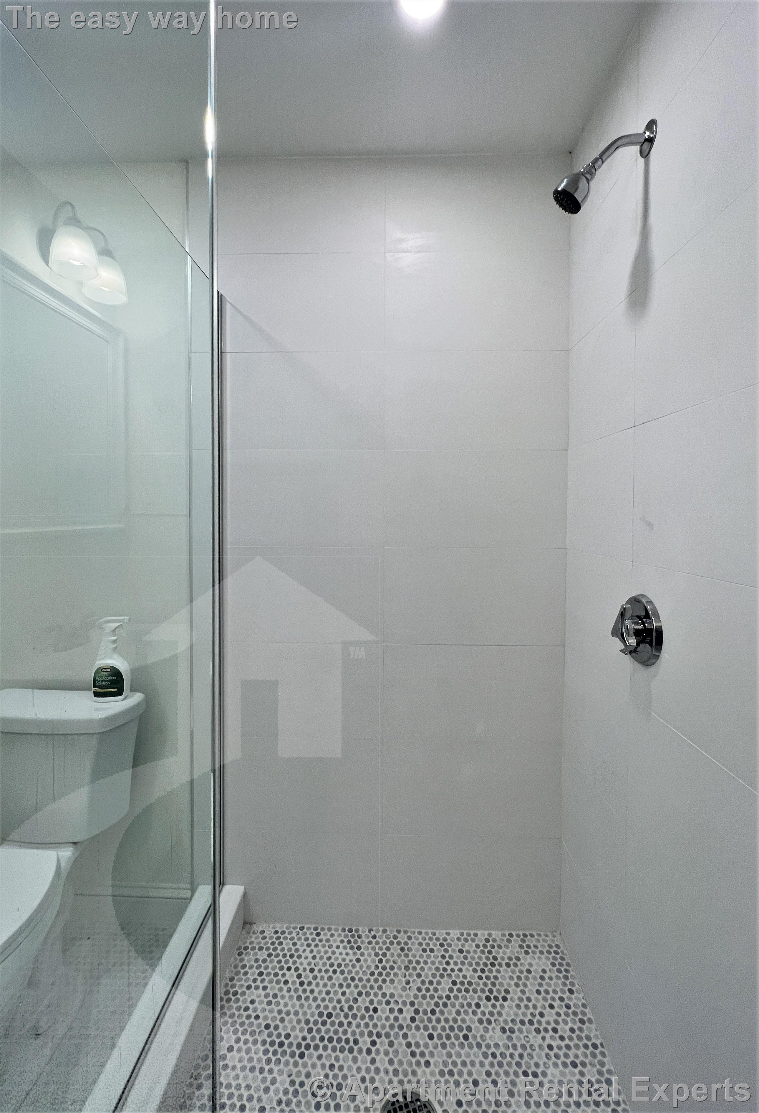 269 Huron Ave, Huron Village