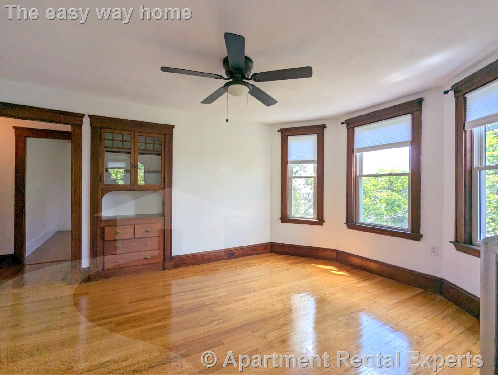 119 Lowell St, Porter Square