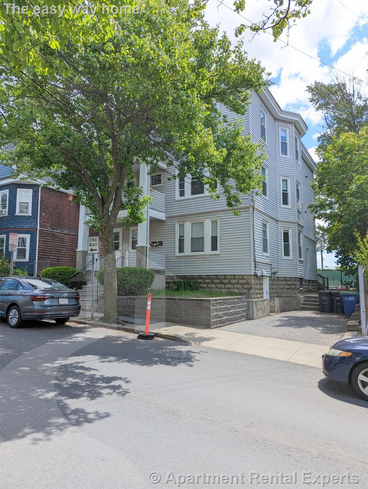 119 Lowell St, Porter Square