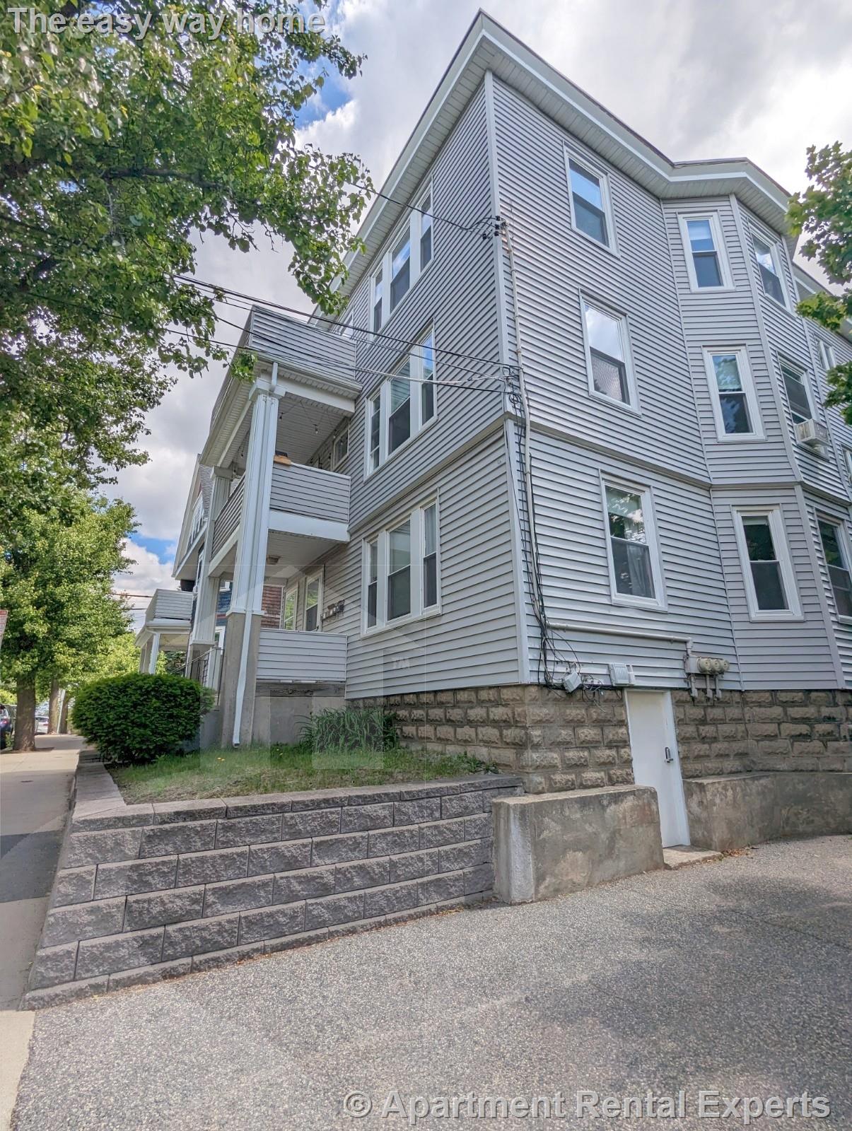 119 Lowell St, Porter Square