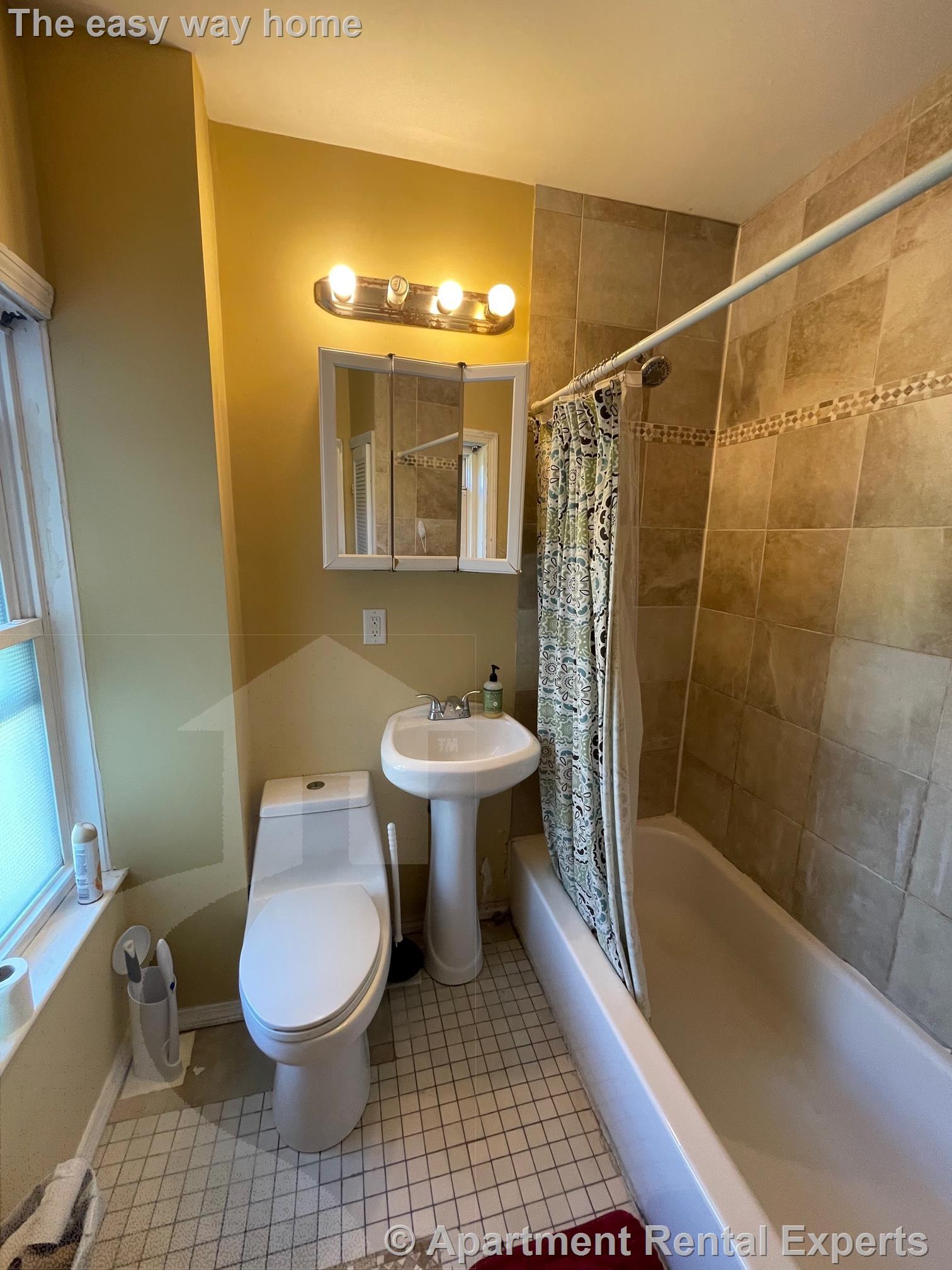 10 Clifton St, Davis Square