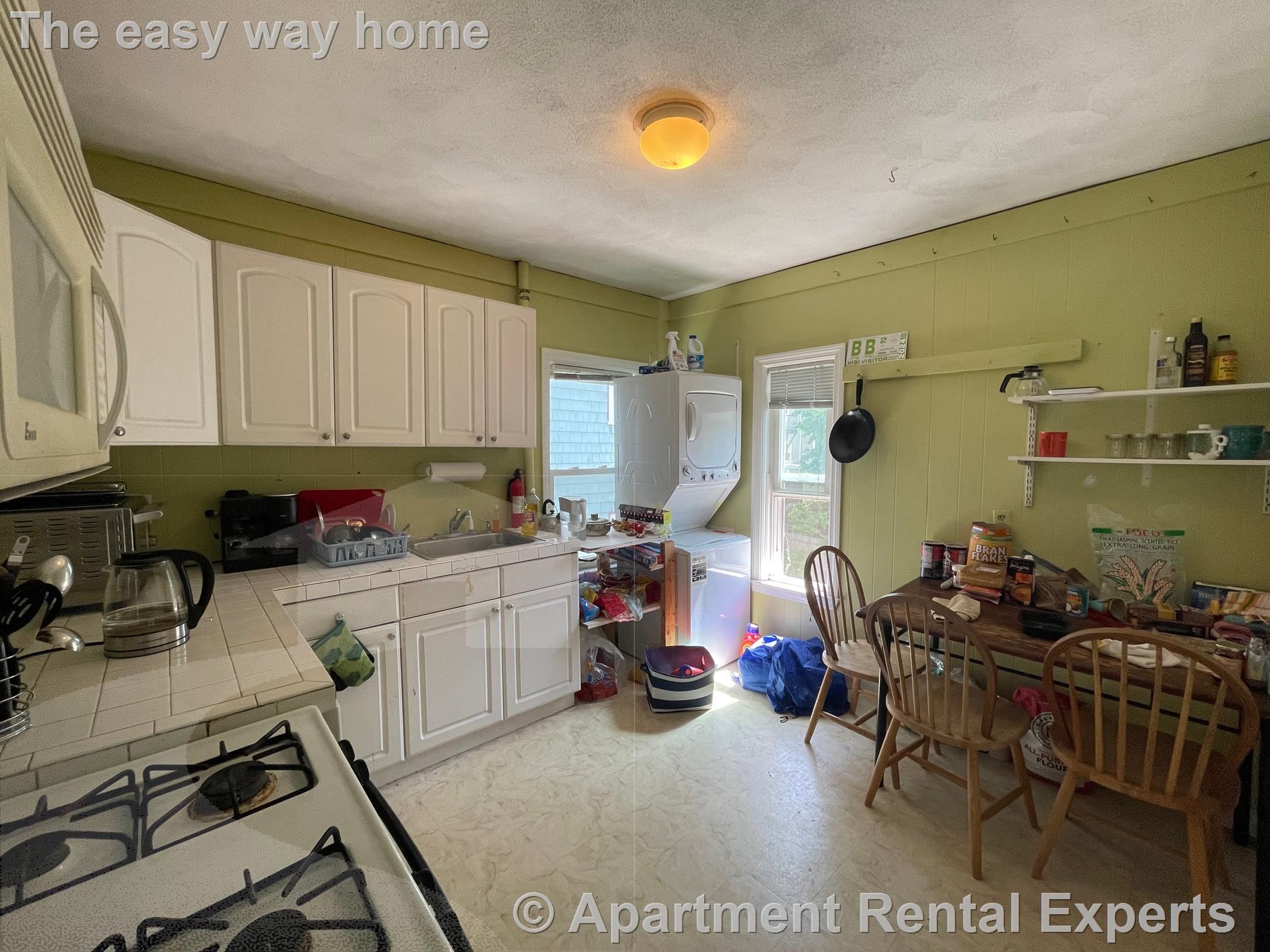 10 Clifton St, Davis Square