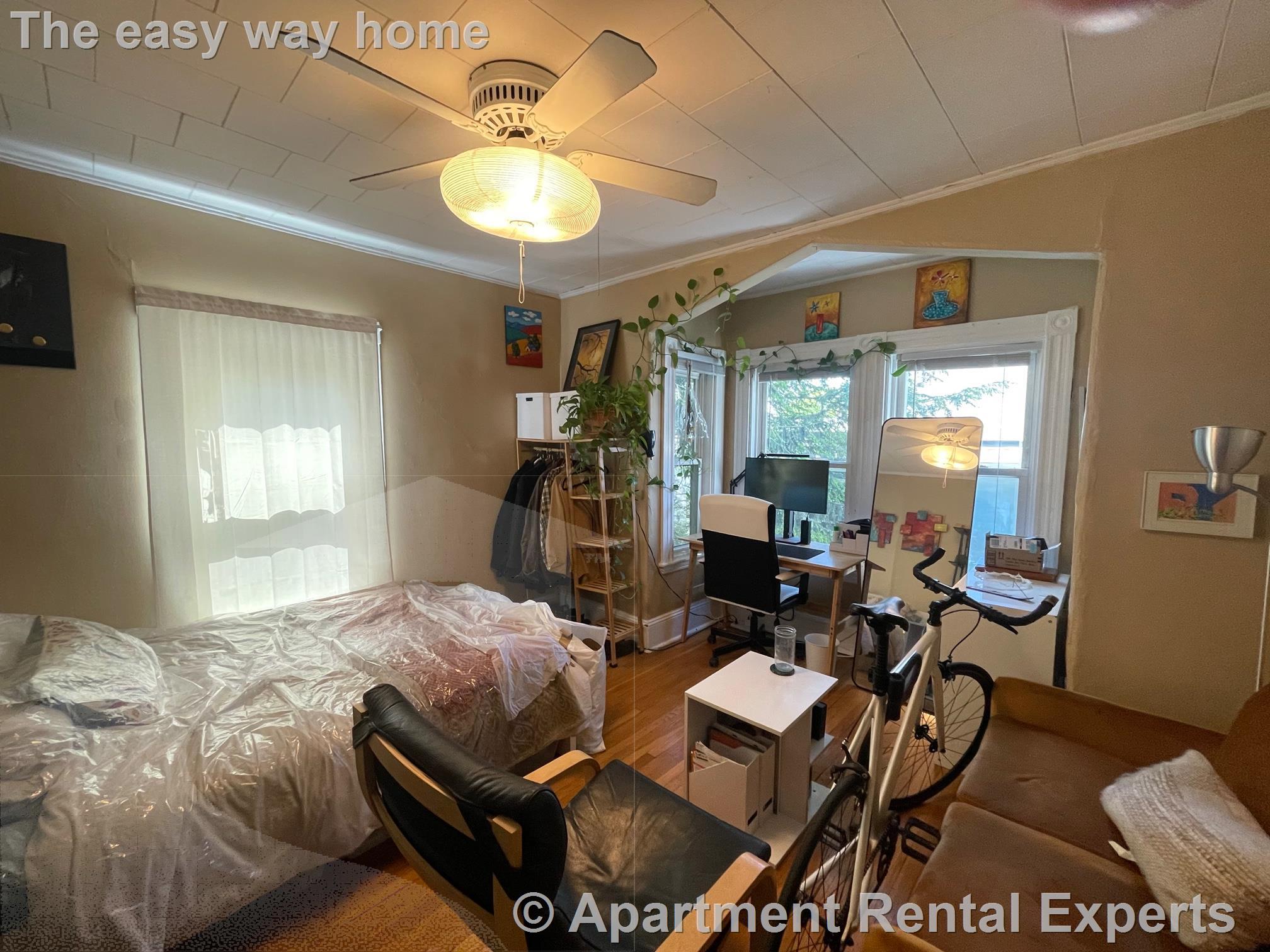 10 Clifton St, Davis Square