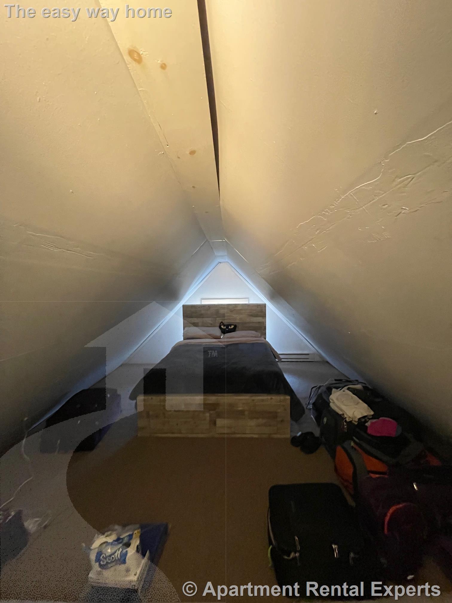 10 Clifton St, Davis Square