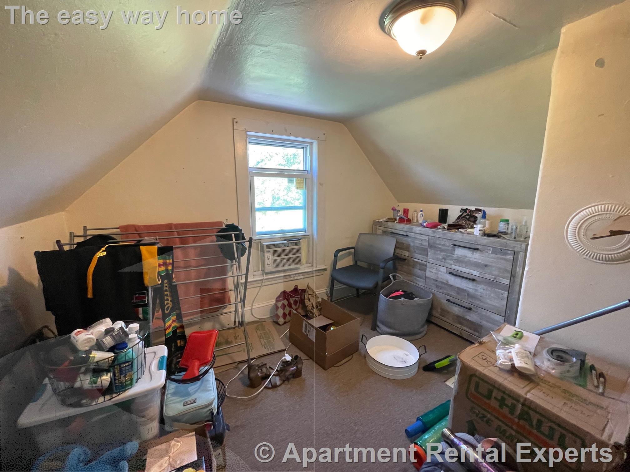 10 Clifton St, Davis Square