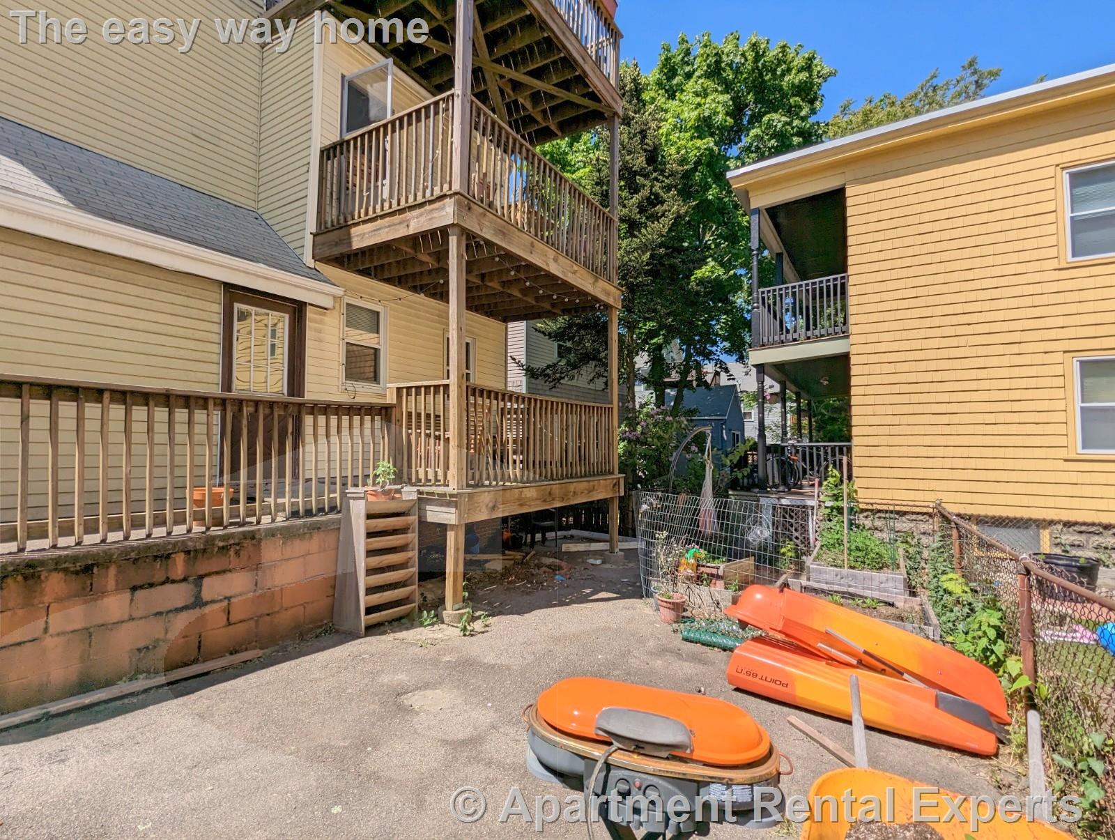 53 Cherry St, Porter Square