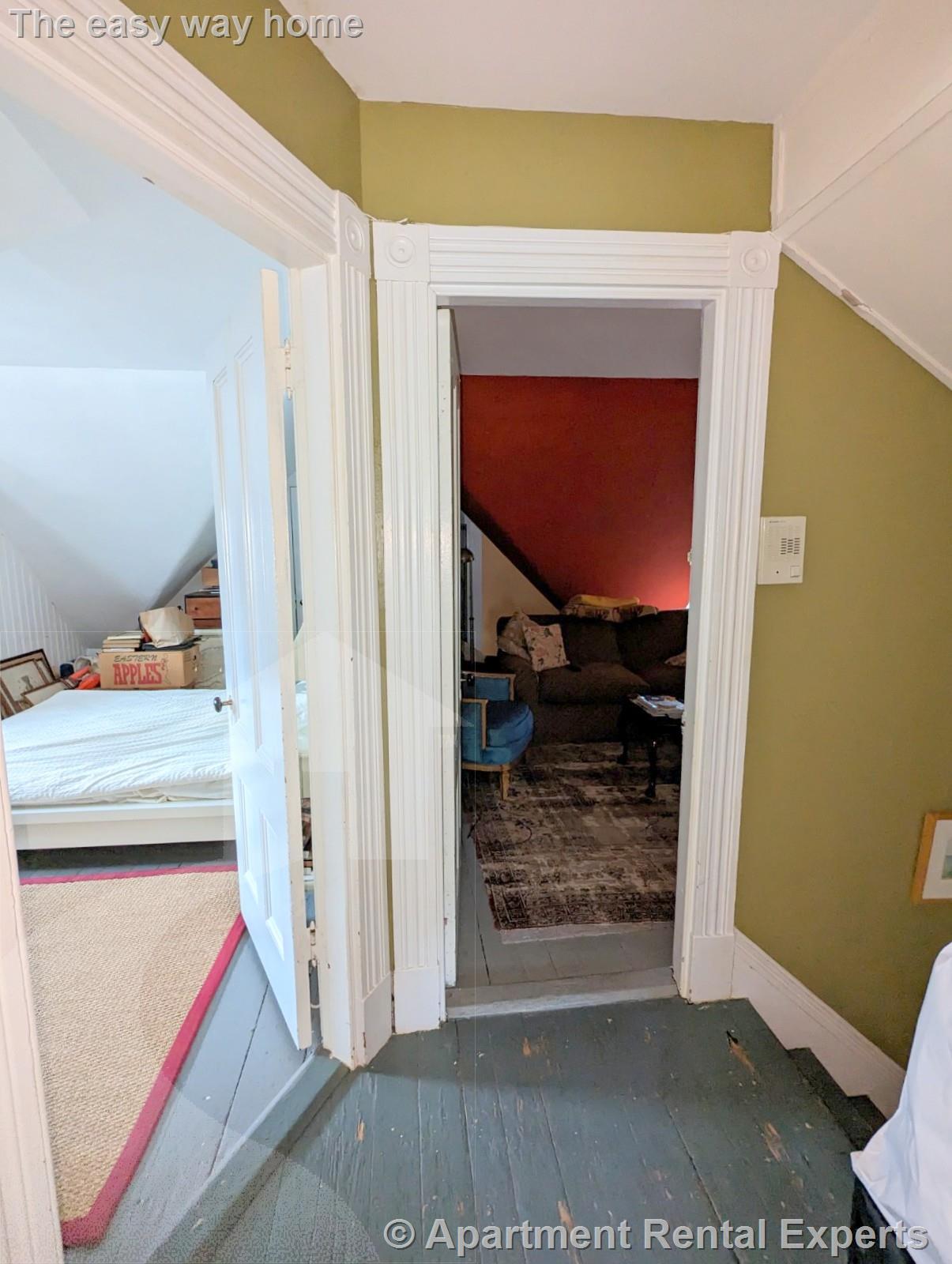 8 Hurlbut St, Porter Square