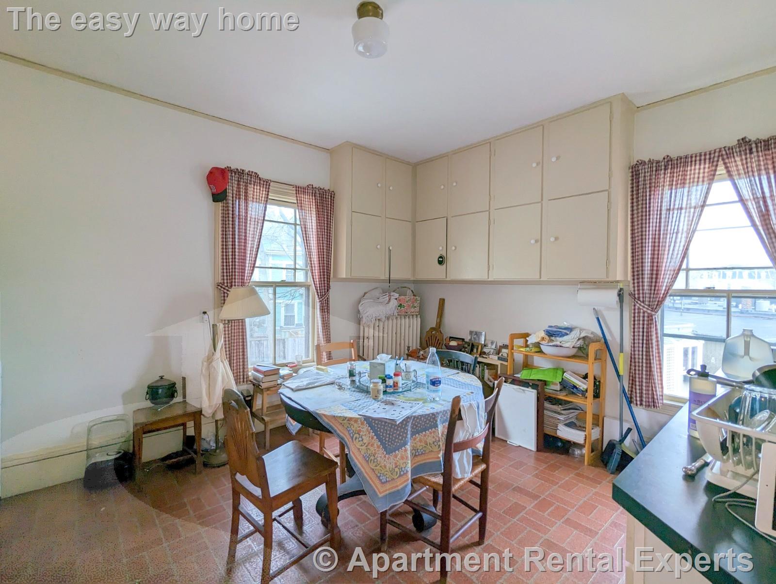 8 Hurlbut St, Porter Square