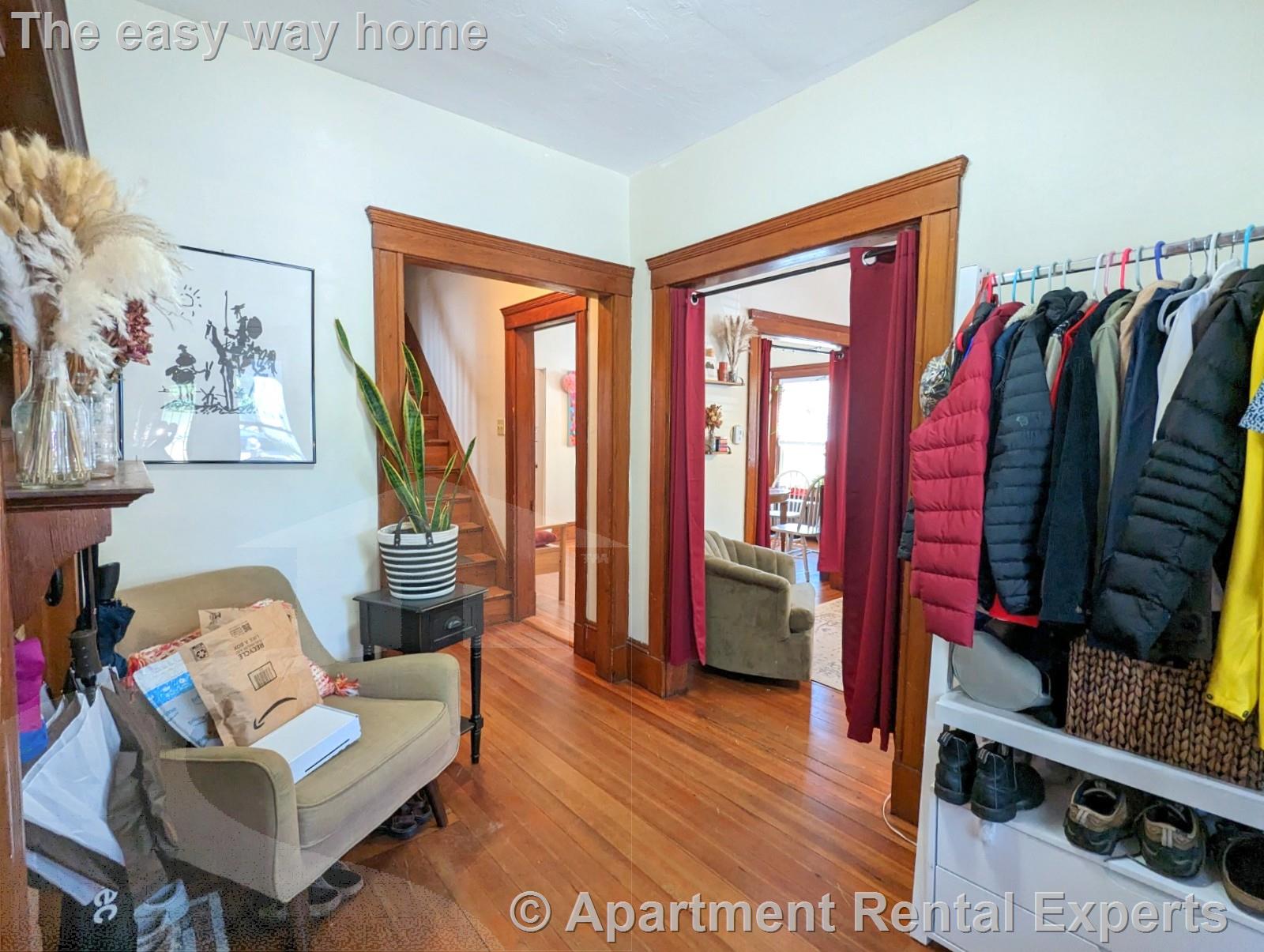 15 Paulina St, Davis Square