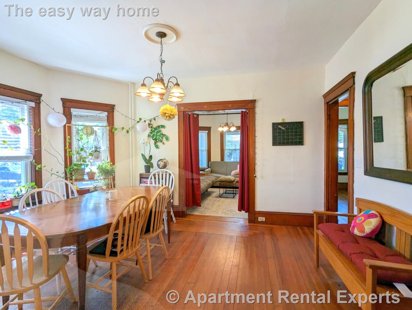 15 Paulina St, Davis Square