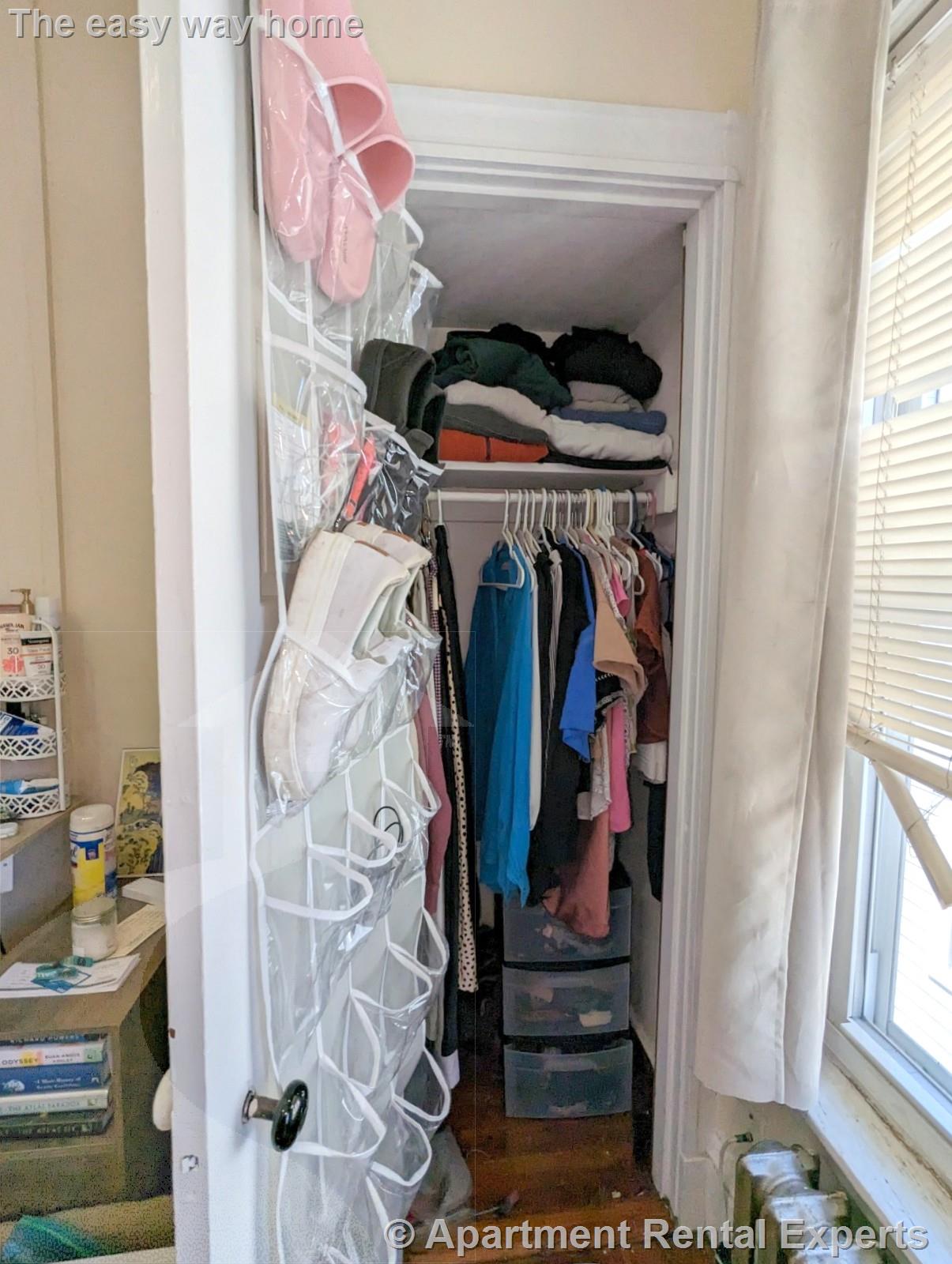 15 Paulina St, Davis Square