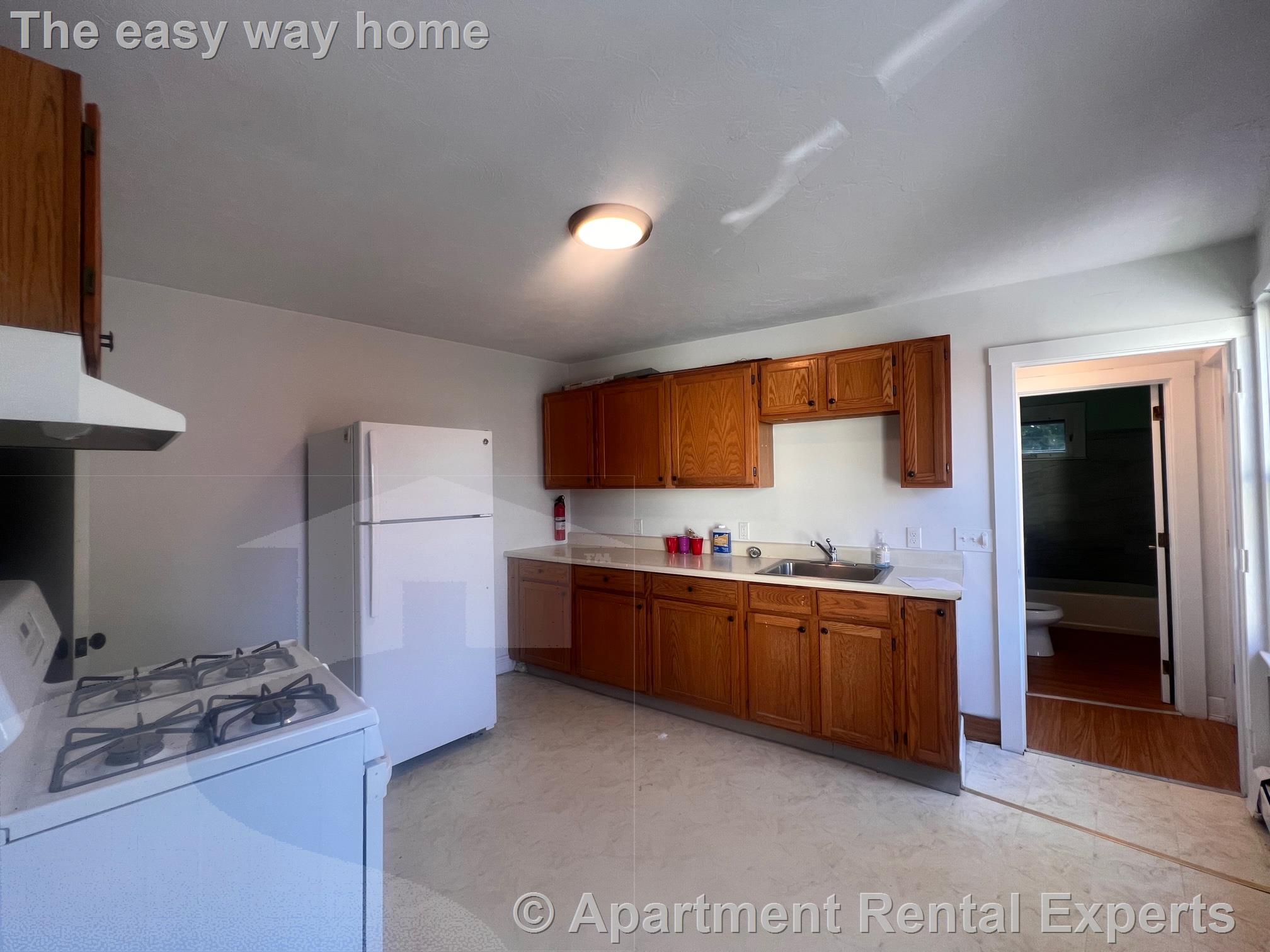 66 Mystic St, Arlington Center