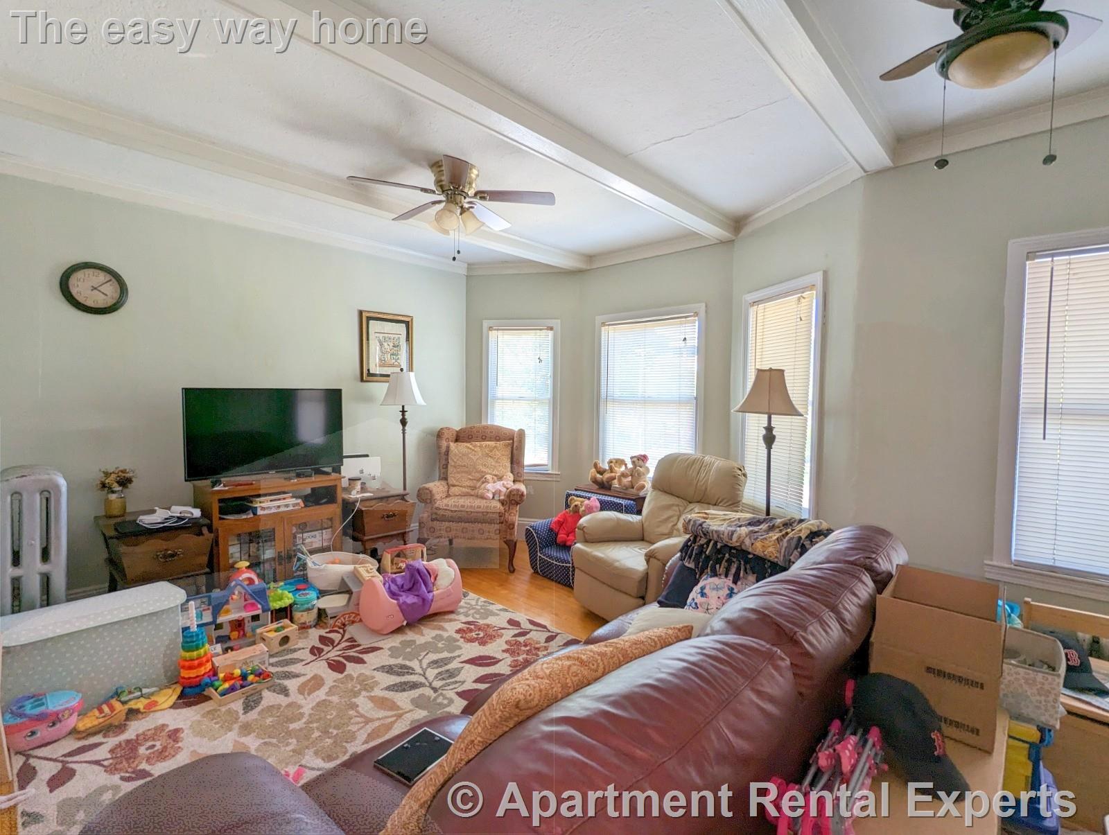 201 Boston Ave, Tufts