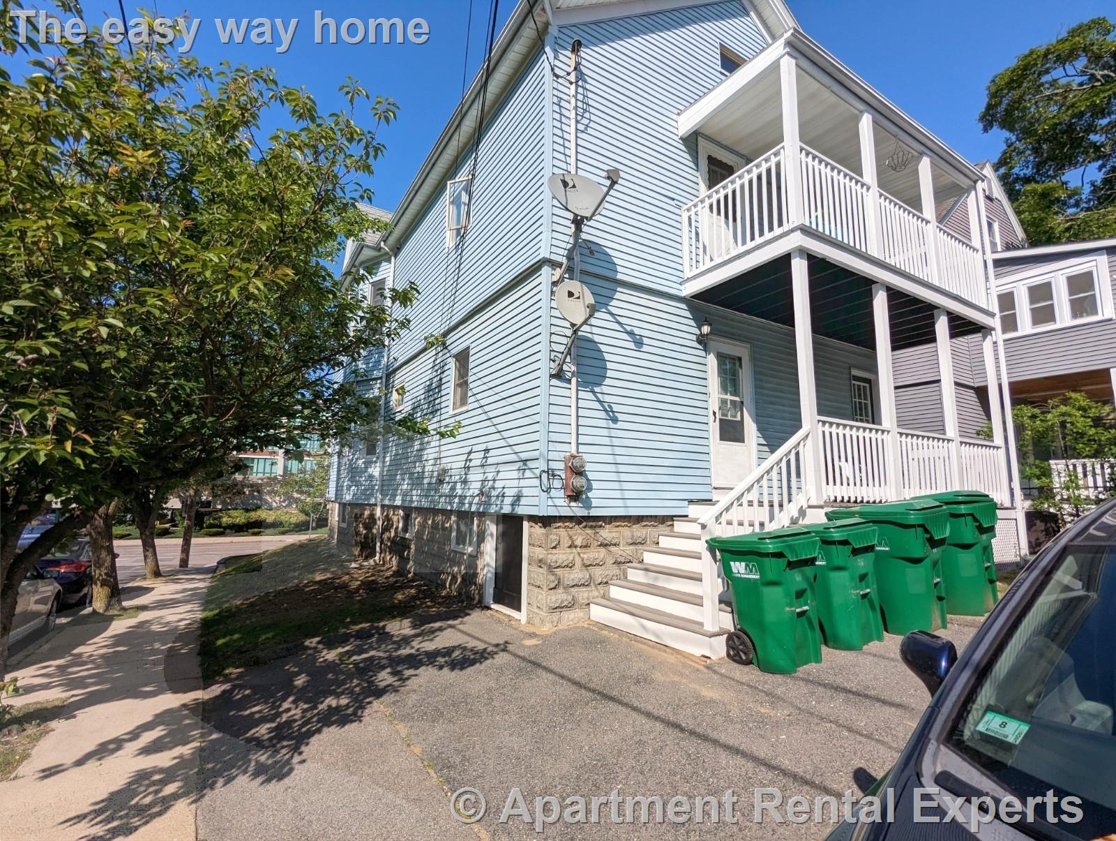 201 Boston Ave, Tufts