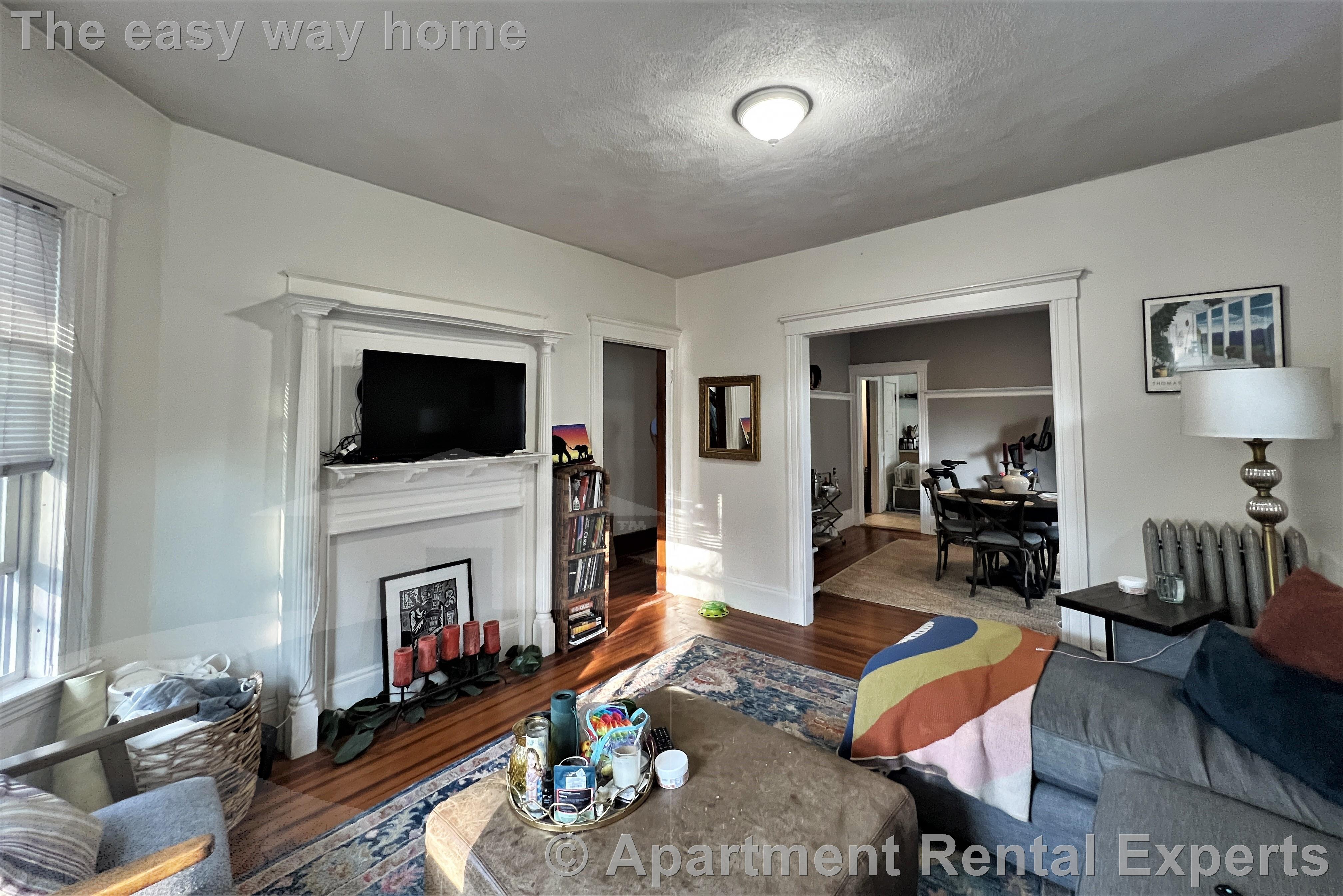 20 Moore St, Davis Square