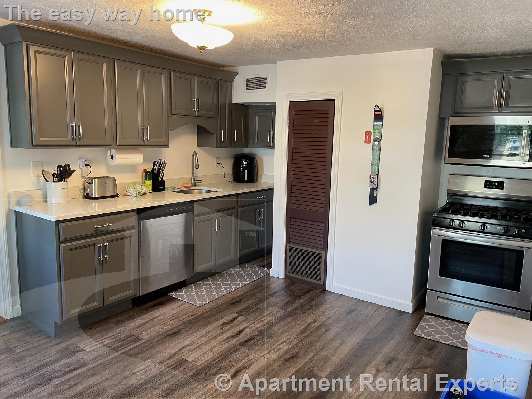 72 School St, Central Square