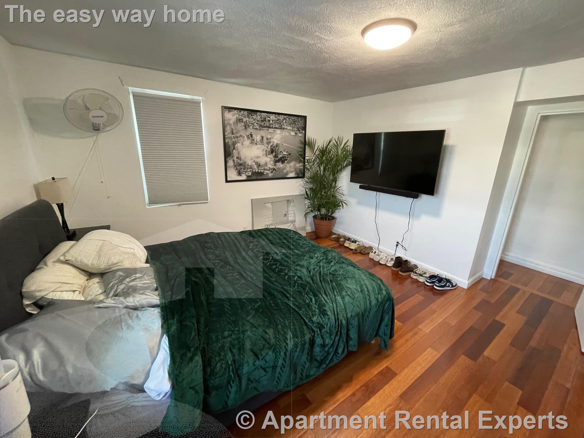 72 School St, Central Square