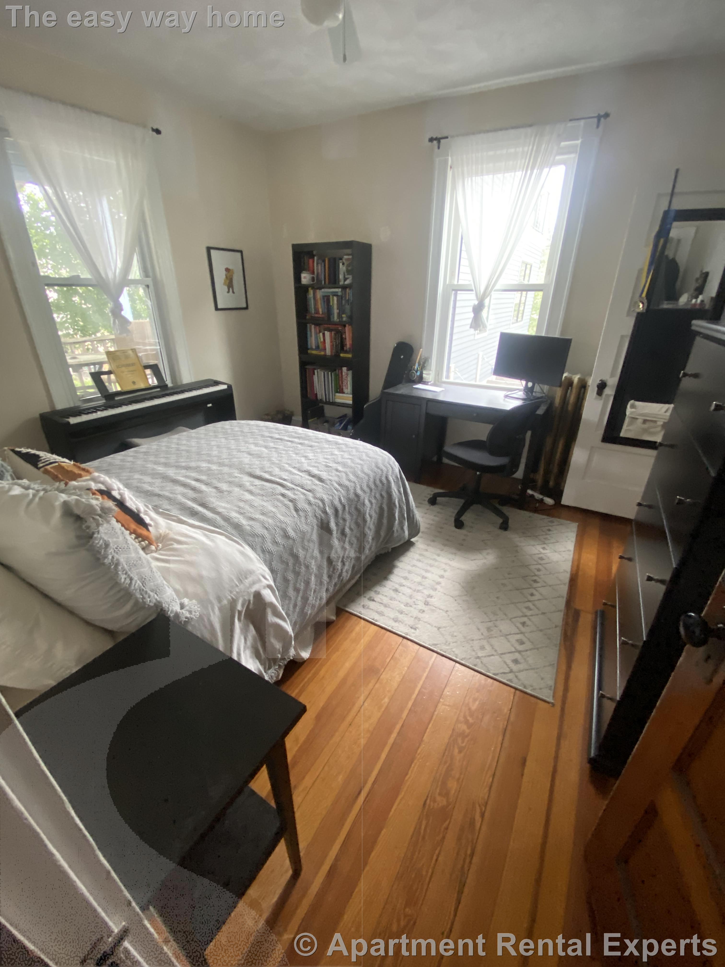 56 Pearl St, Central Square