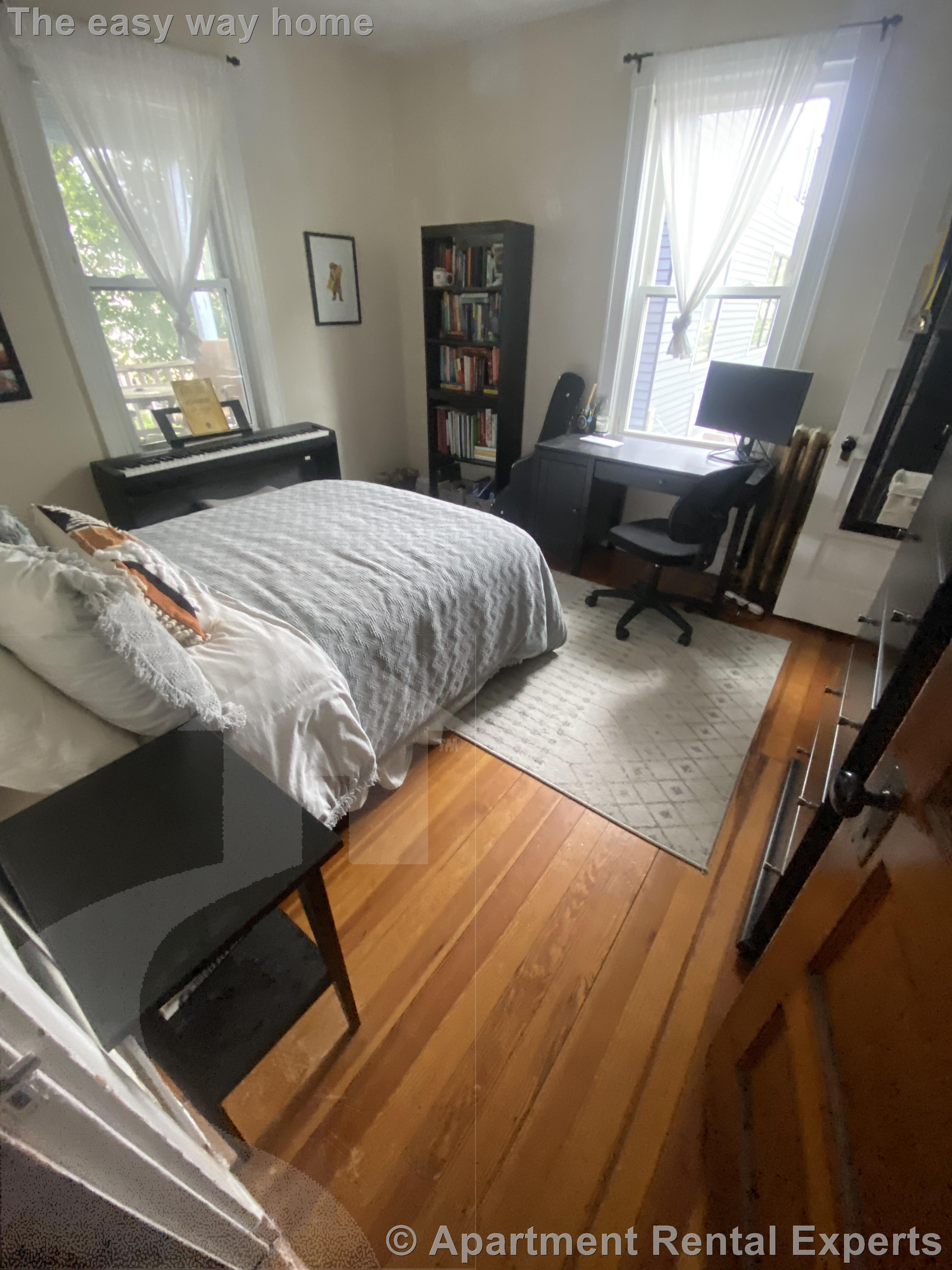 56 Pearl St, Central Square