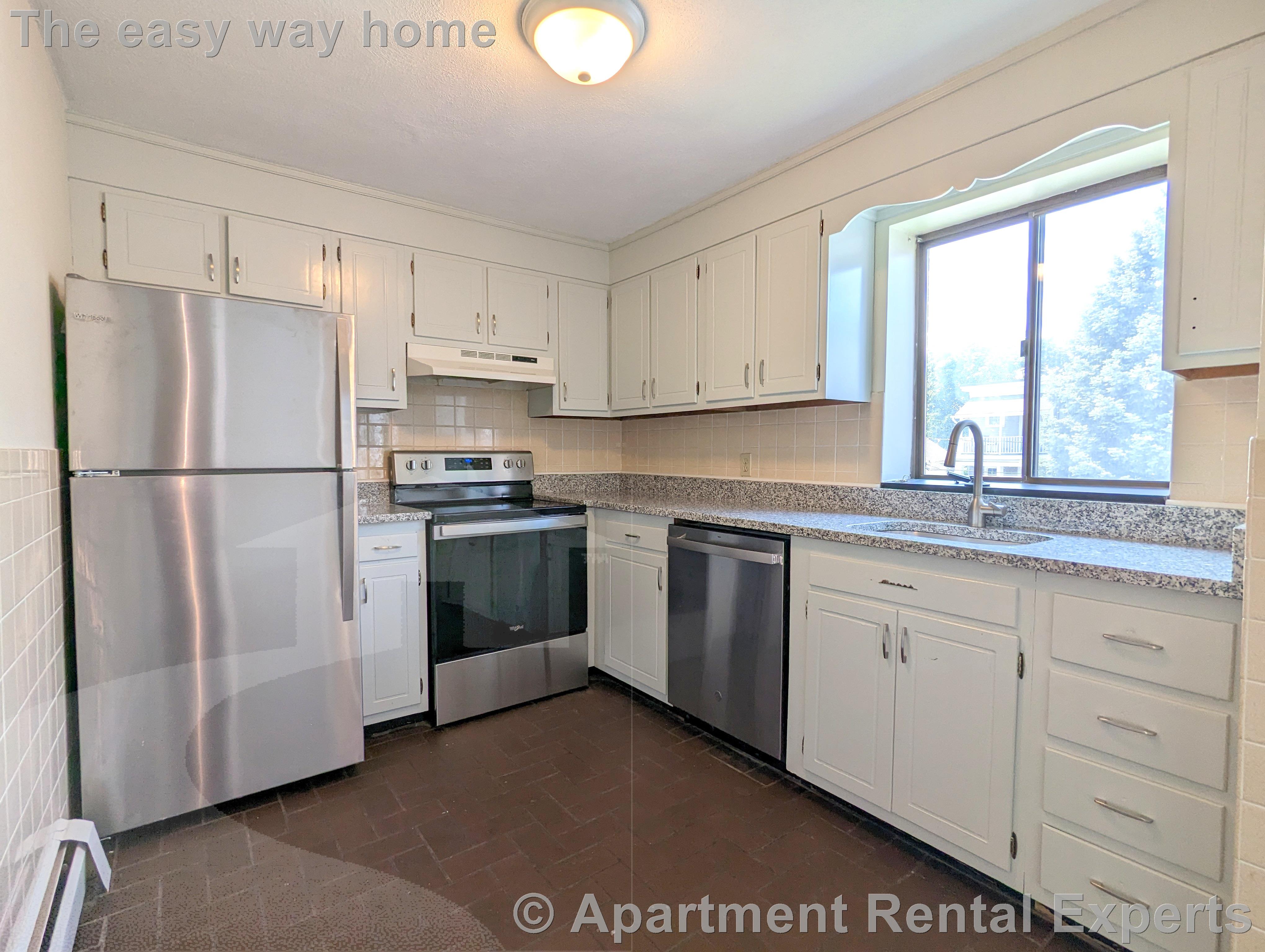 86 Newbury St, Teele Square