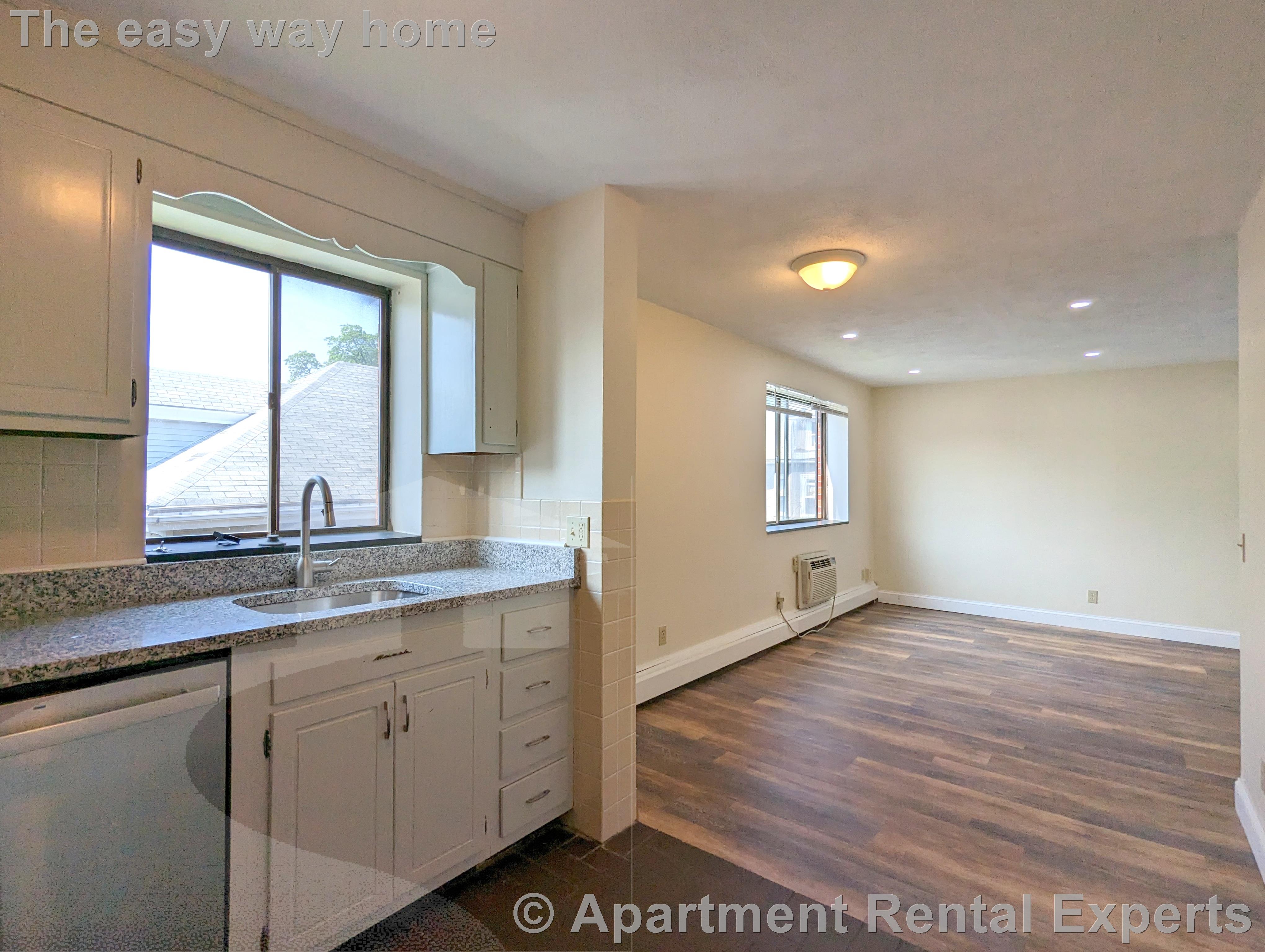 86 Newbury St, Teele Square