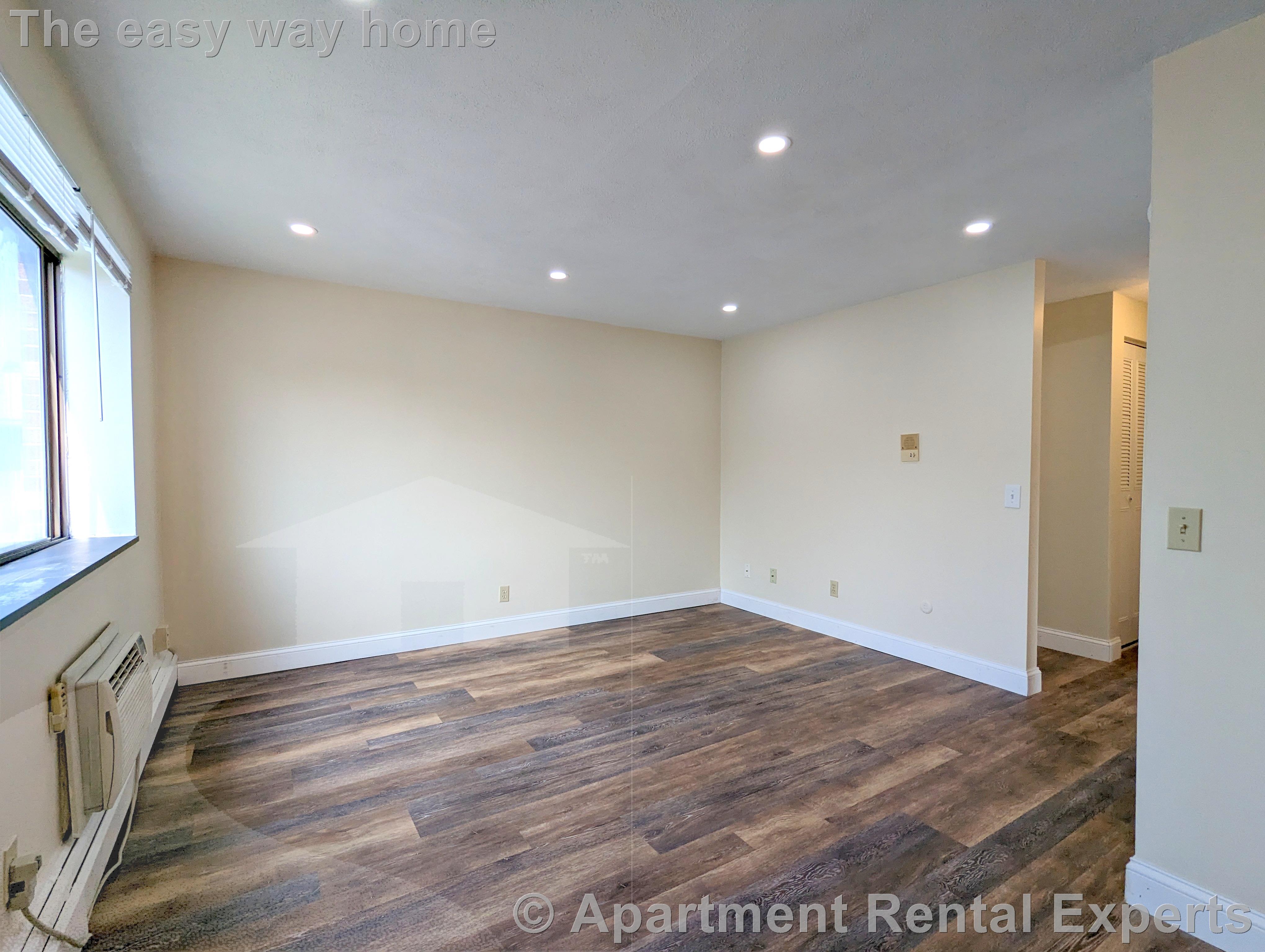 86 Newbury St, Teele Square