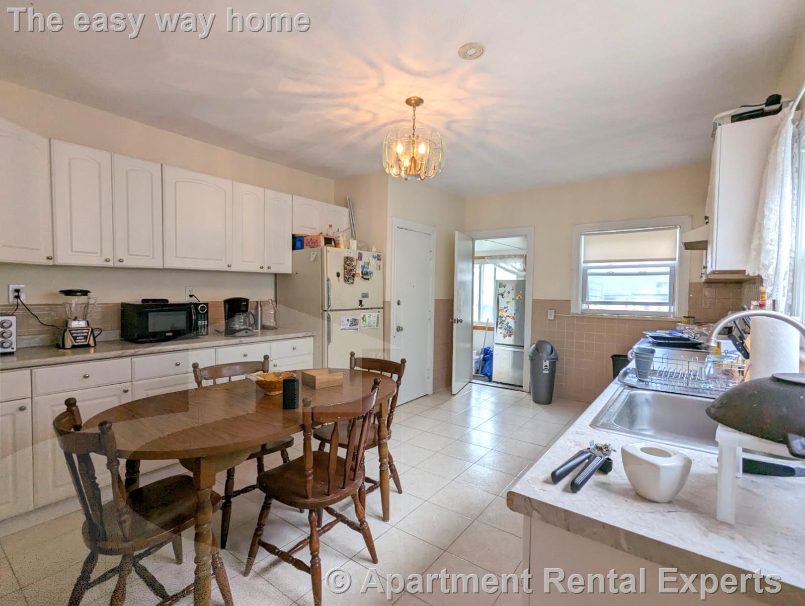 35 Pearson Rd, Davis Square