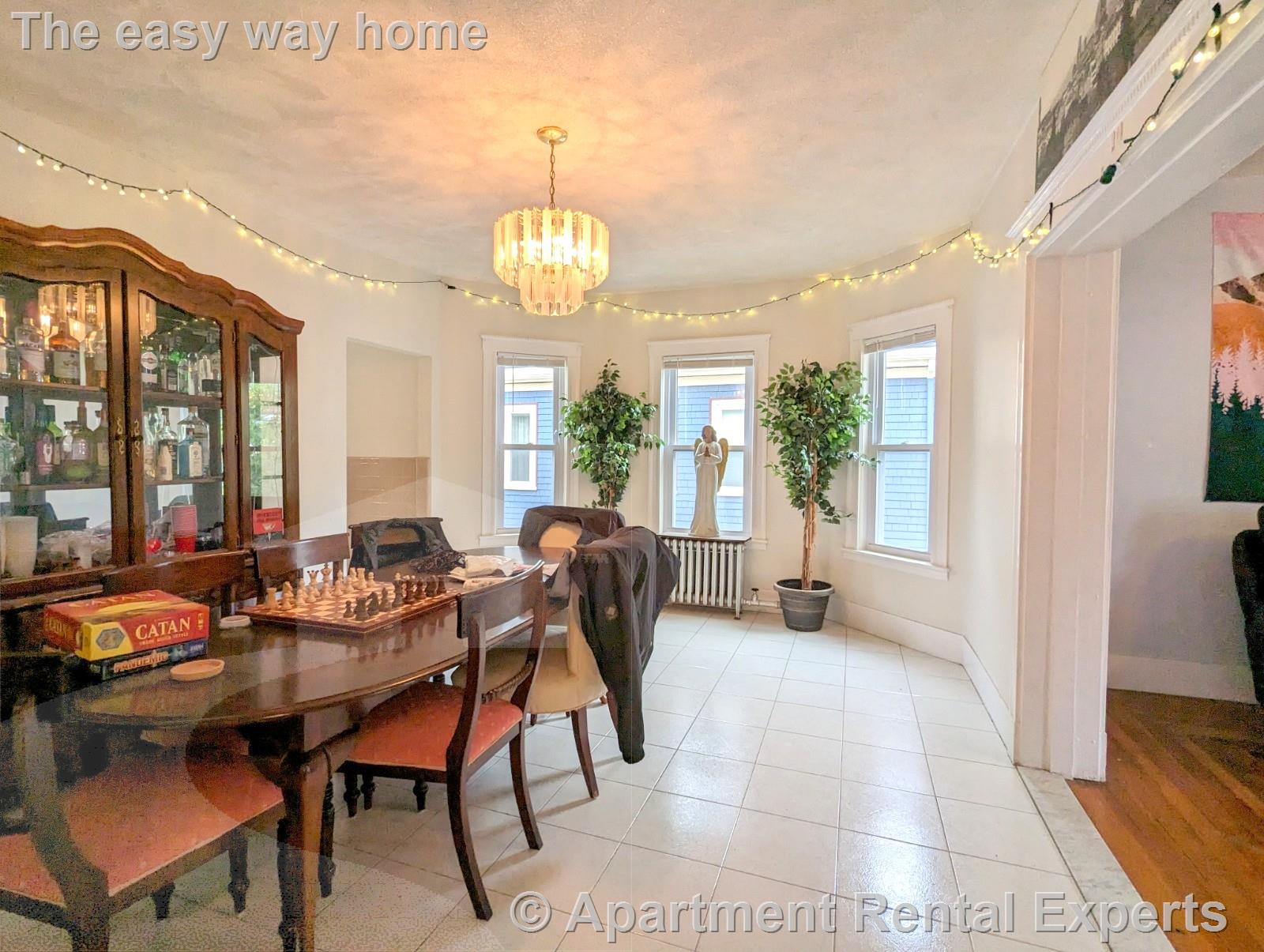 35 Pearson Rd, Davis Square