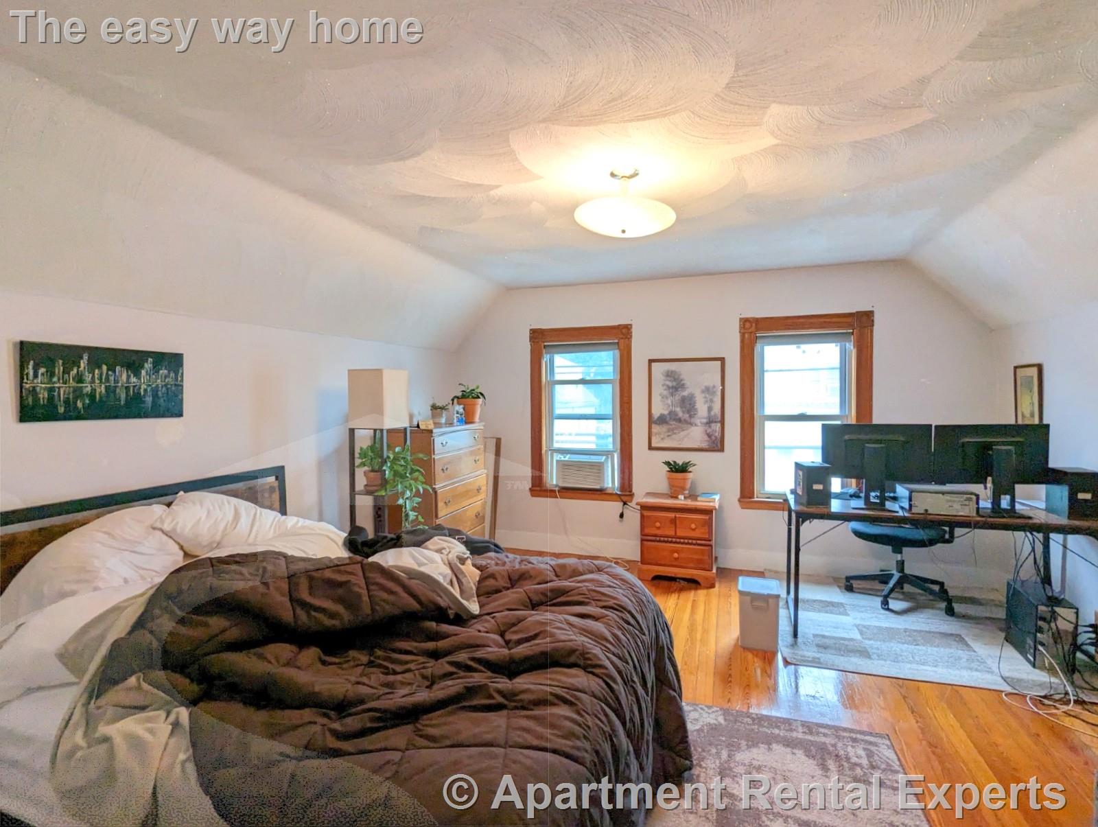 35 Pearson Rd, Davis Square