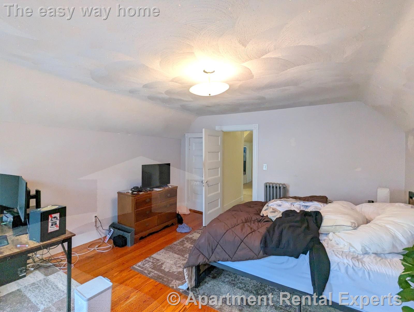 35 Pearson Rd, Davis Square