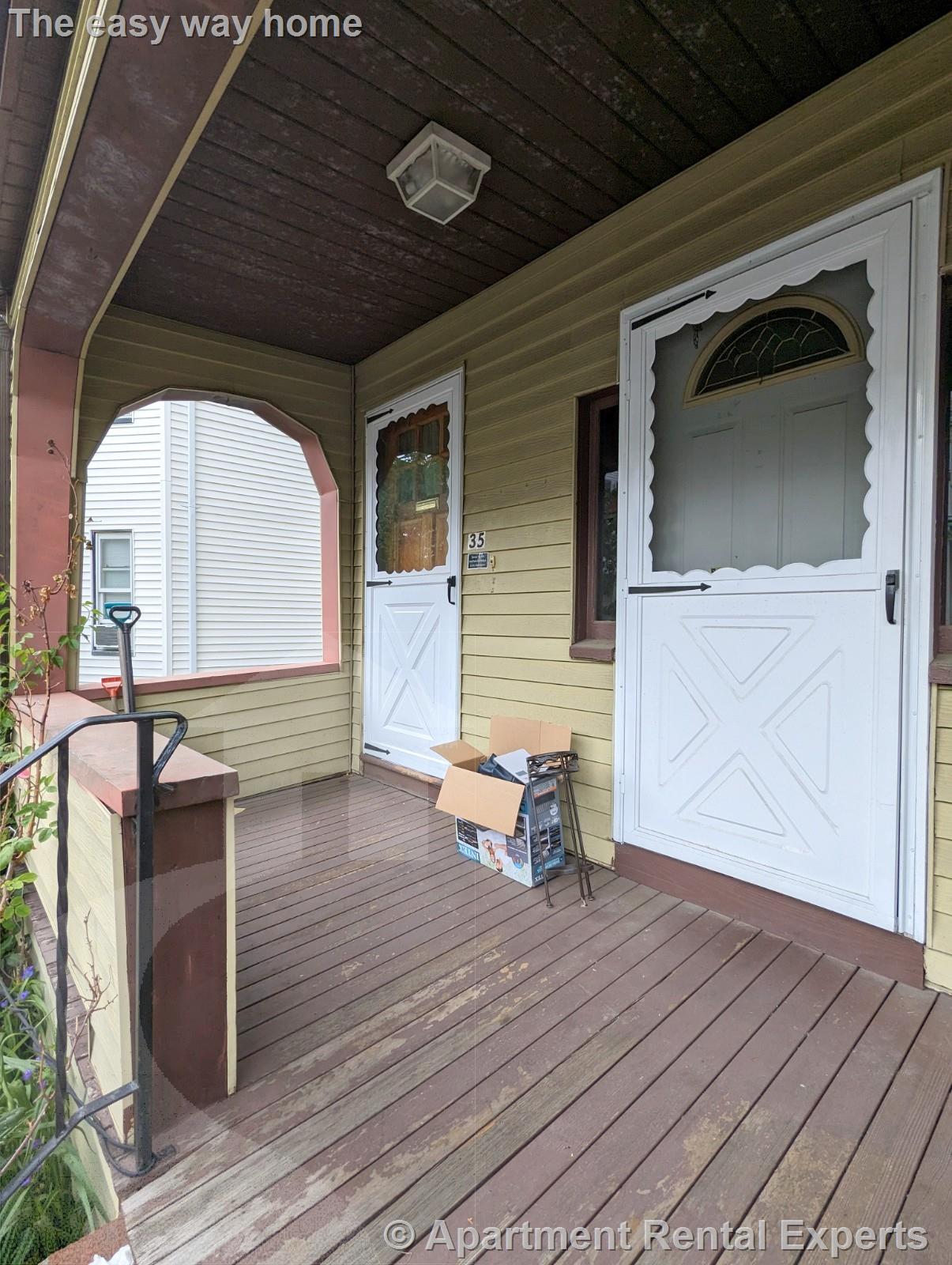 35 Pearson Rd, Davis Square