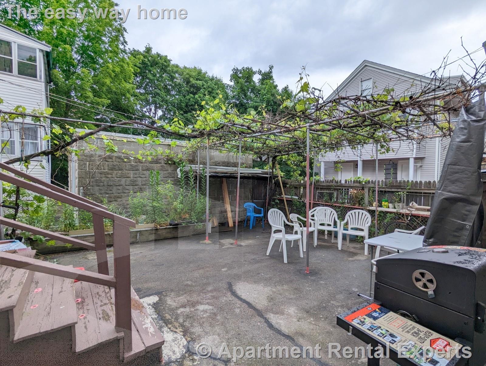 35 Pearson Rd, Davis Square