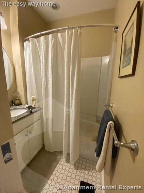 90 Orchard St, Davis Square