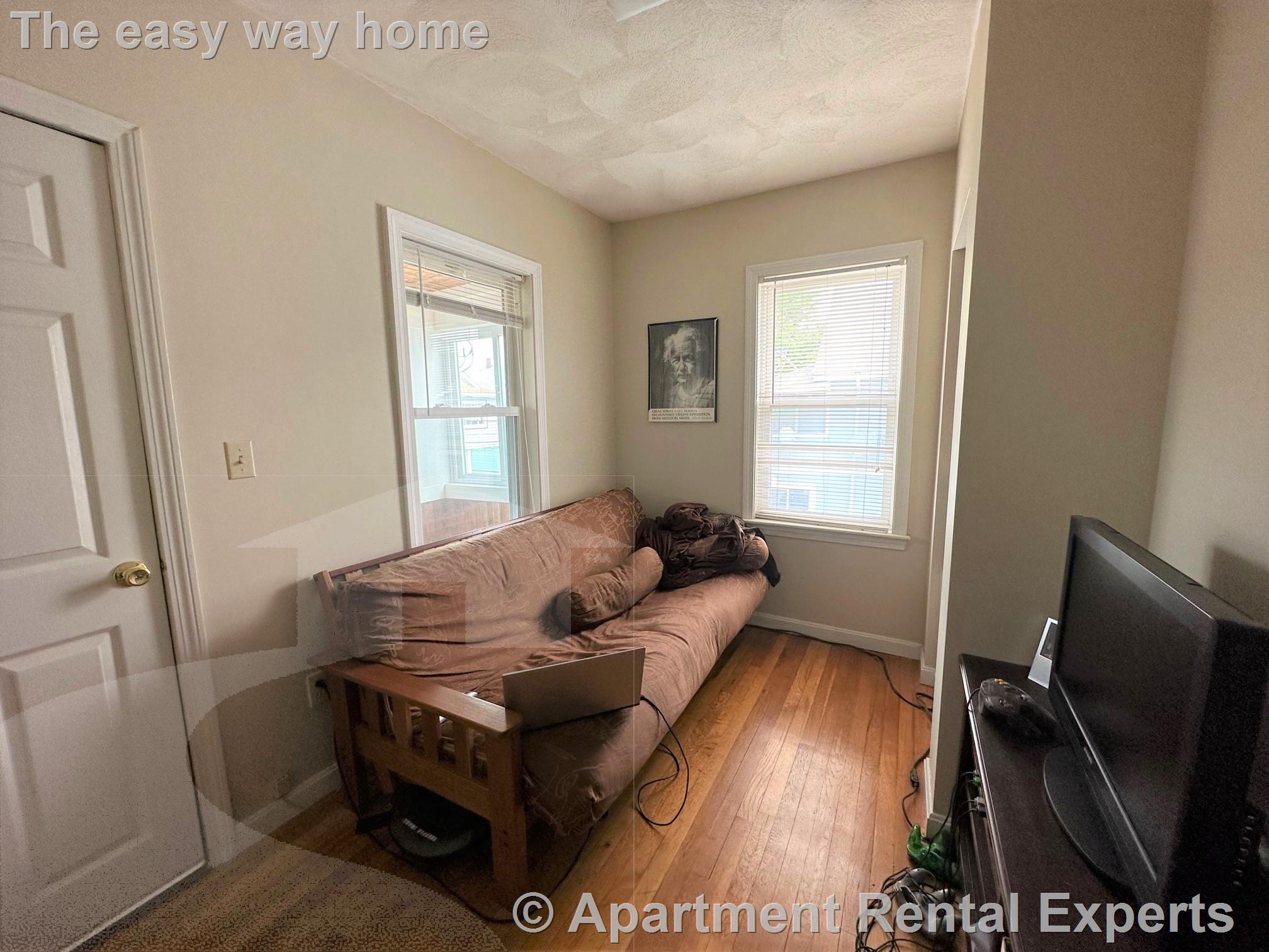 65 Boston Ave, Ball Square