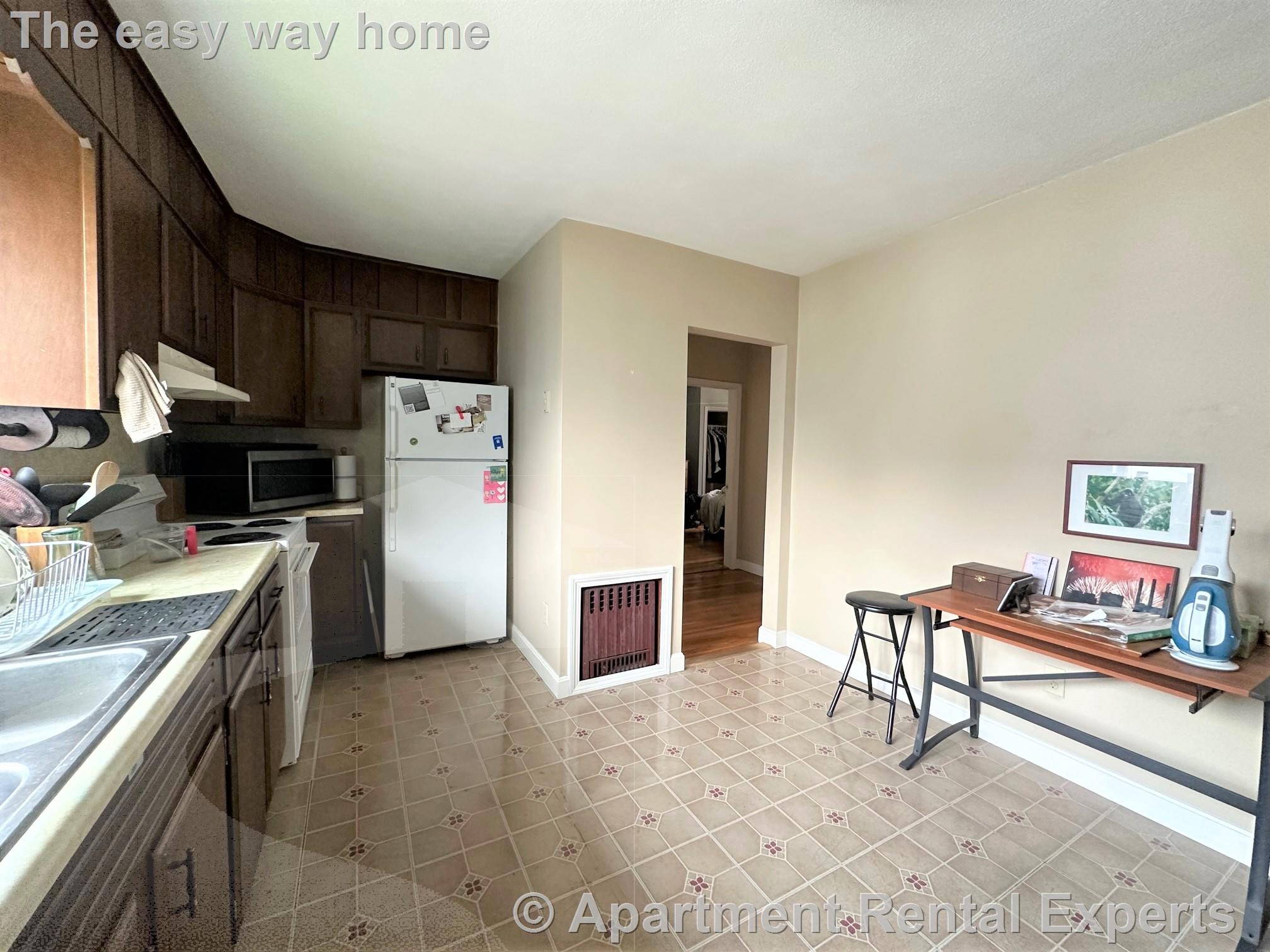 65 Boston Ave, Ball Square