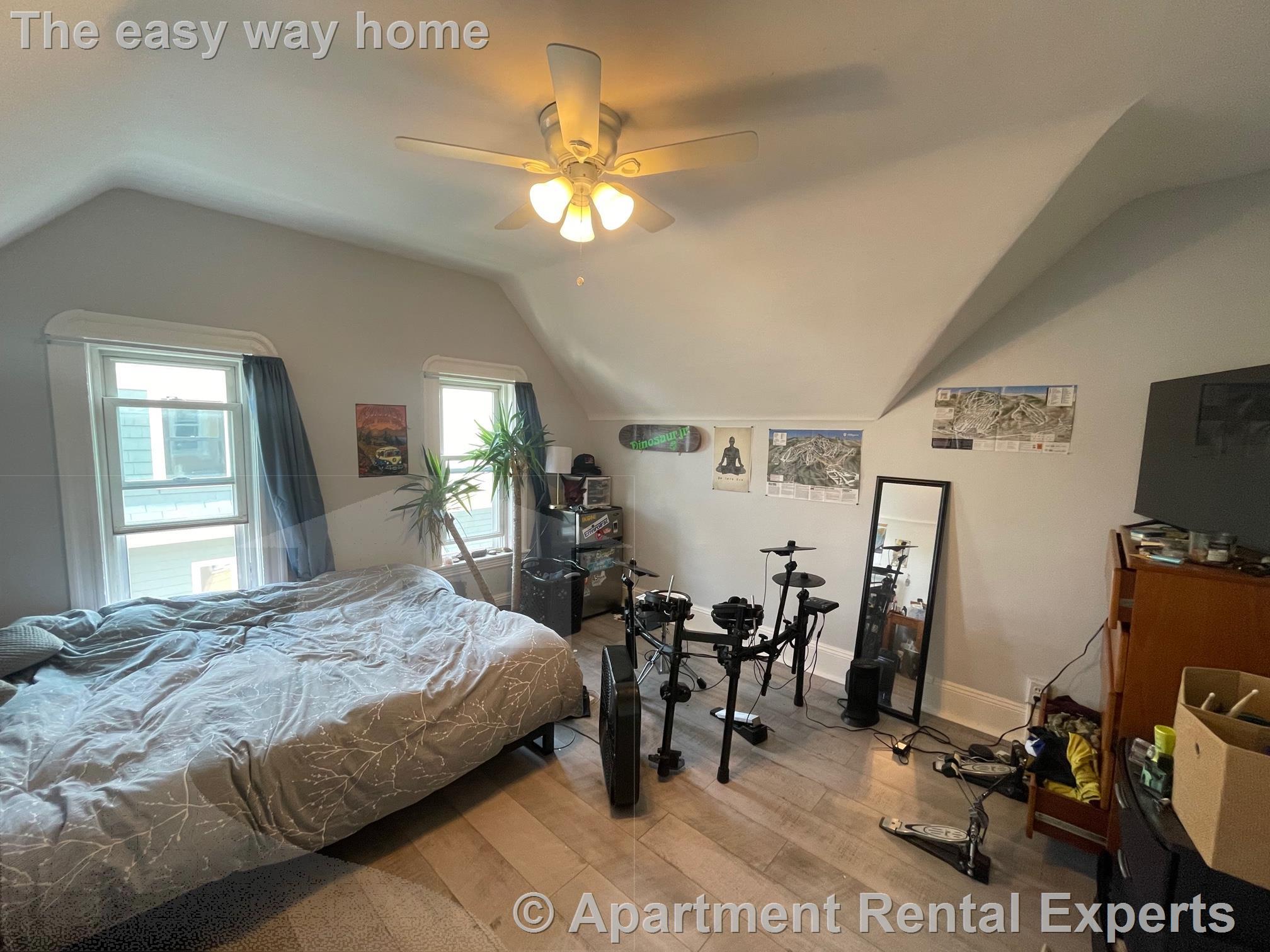 43 Hall Ave, Davis Square