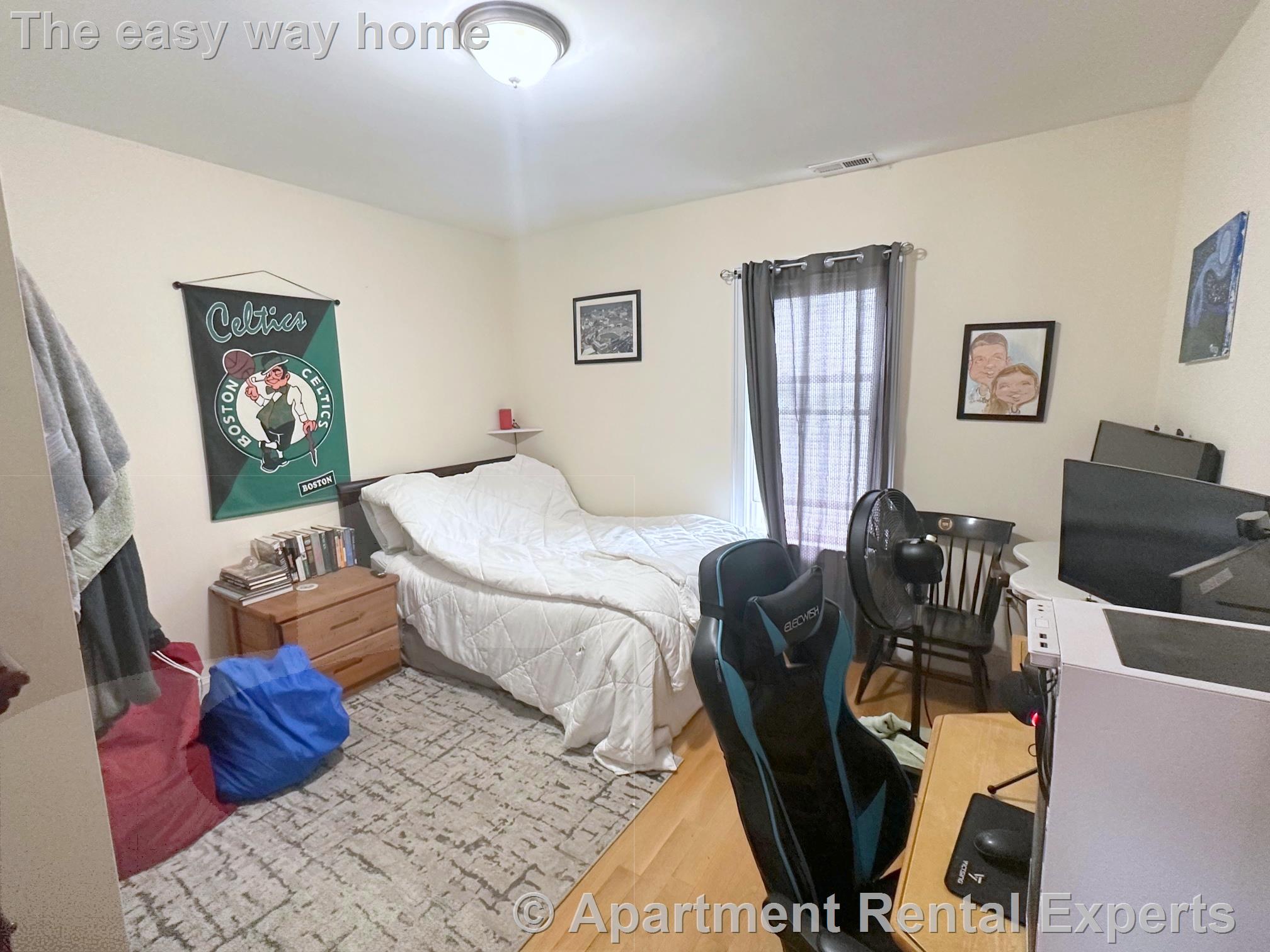 57 Greenleaf Ave, Tufts