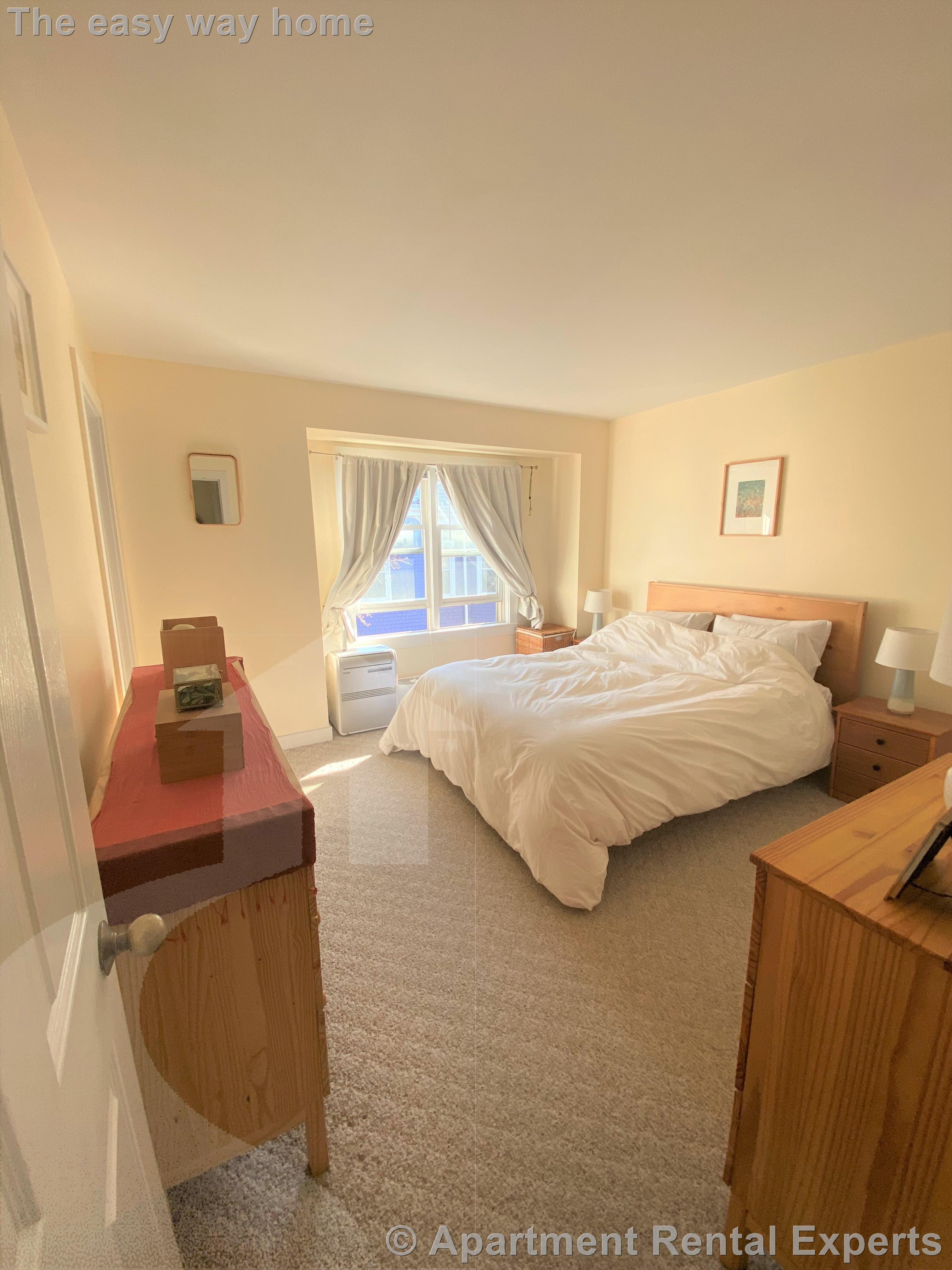 33 Day St, Davis Square