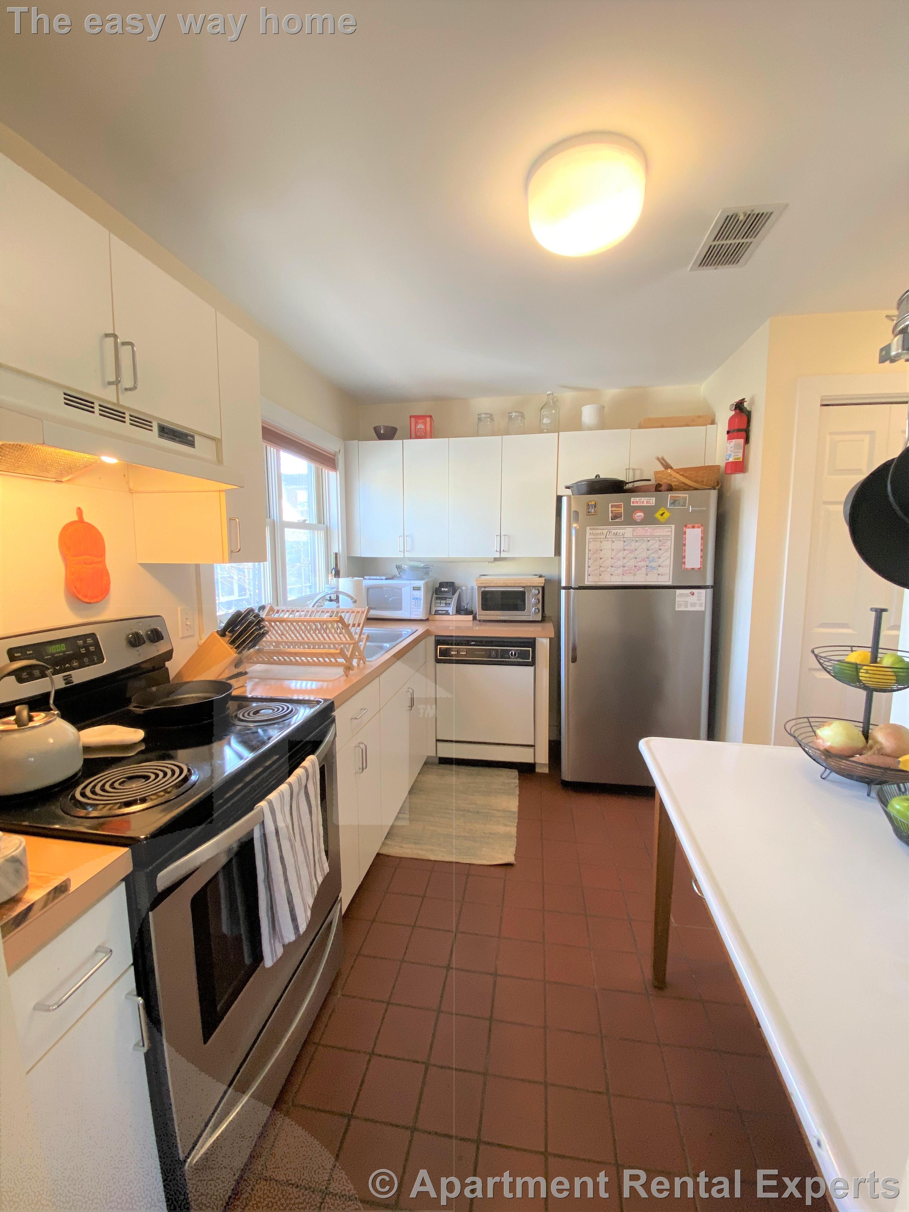 33 Day St, Davis Square