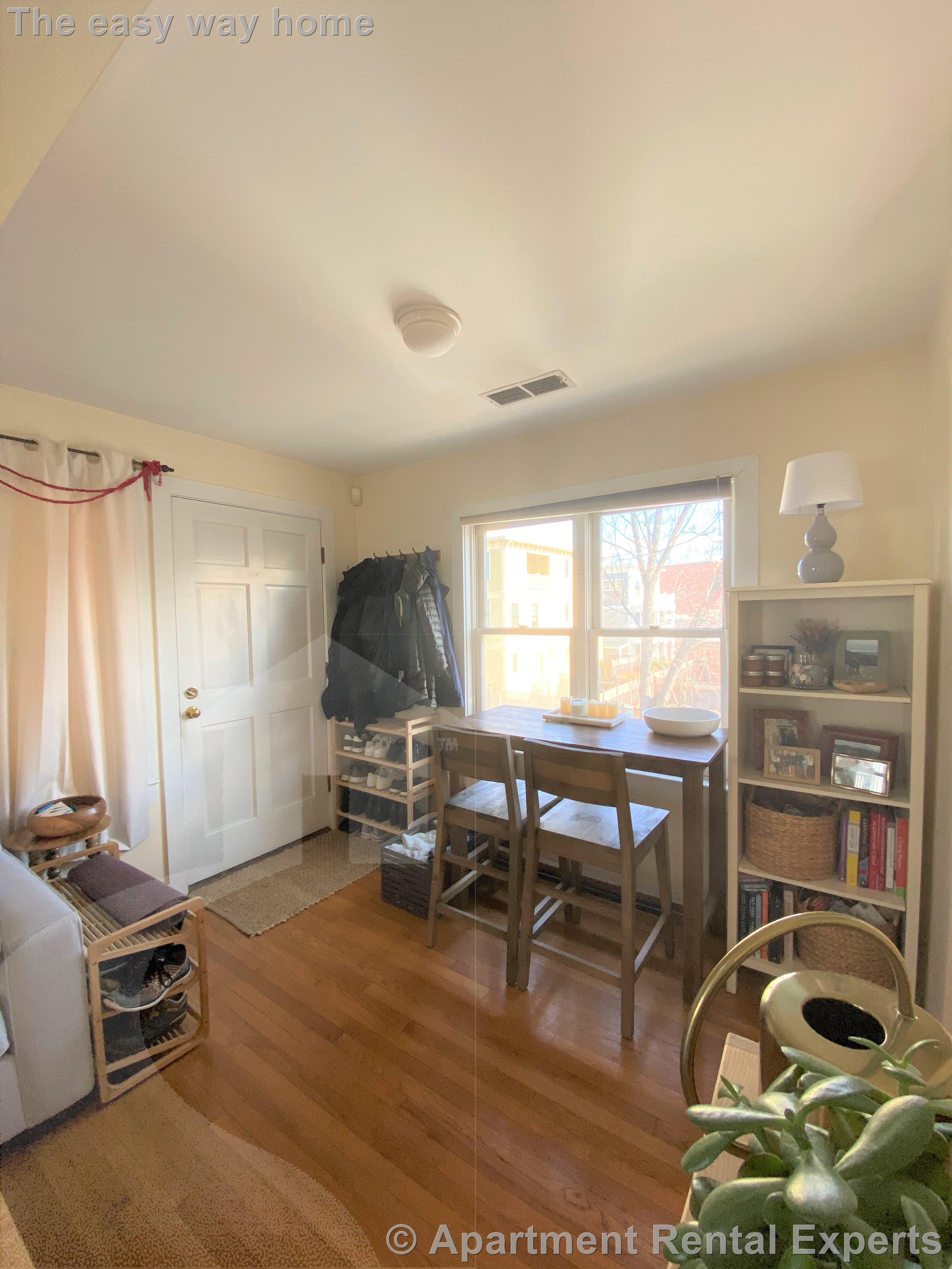 33 Day St, Davis Square